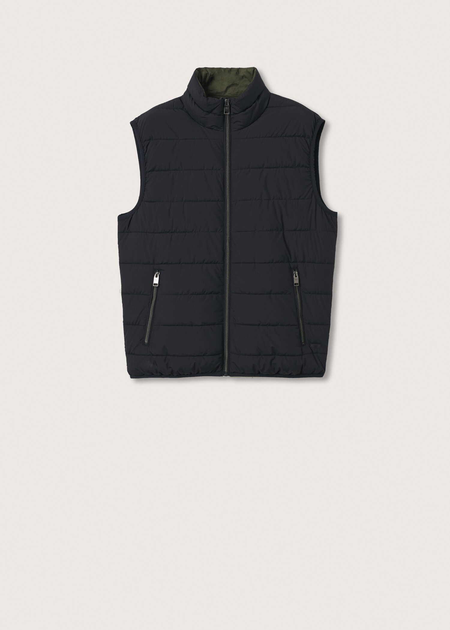 Water-repellent quilted gilet - Article without model
