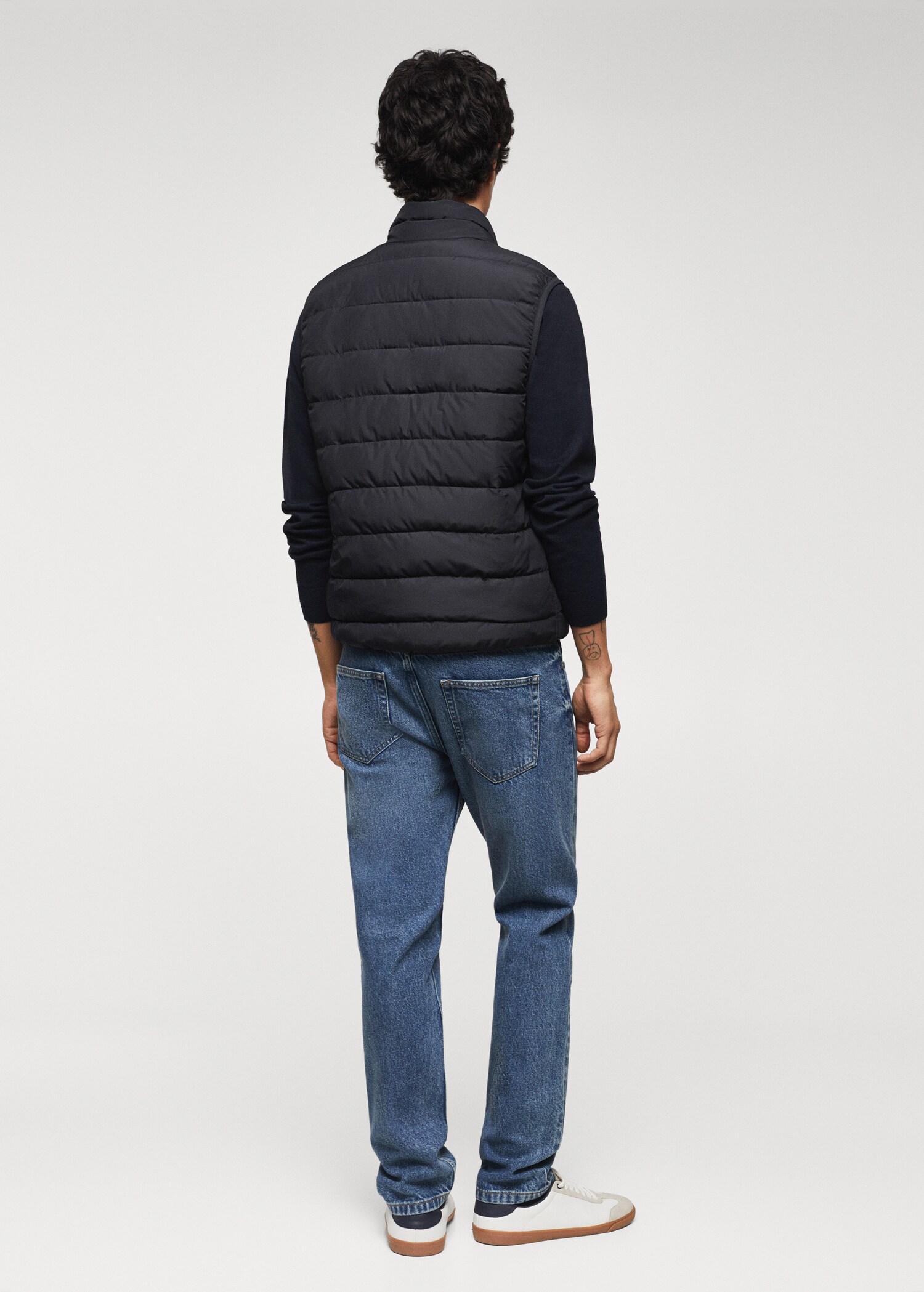 Water-repellent quilted gilet - Reverse of the article