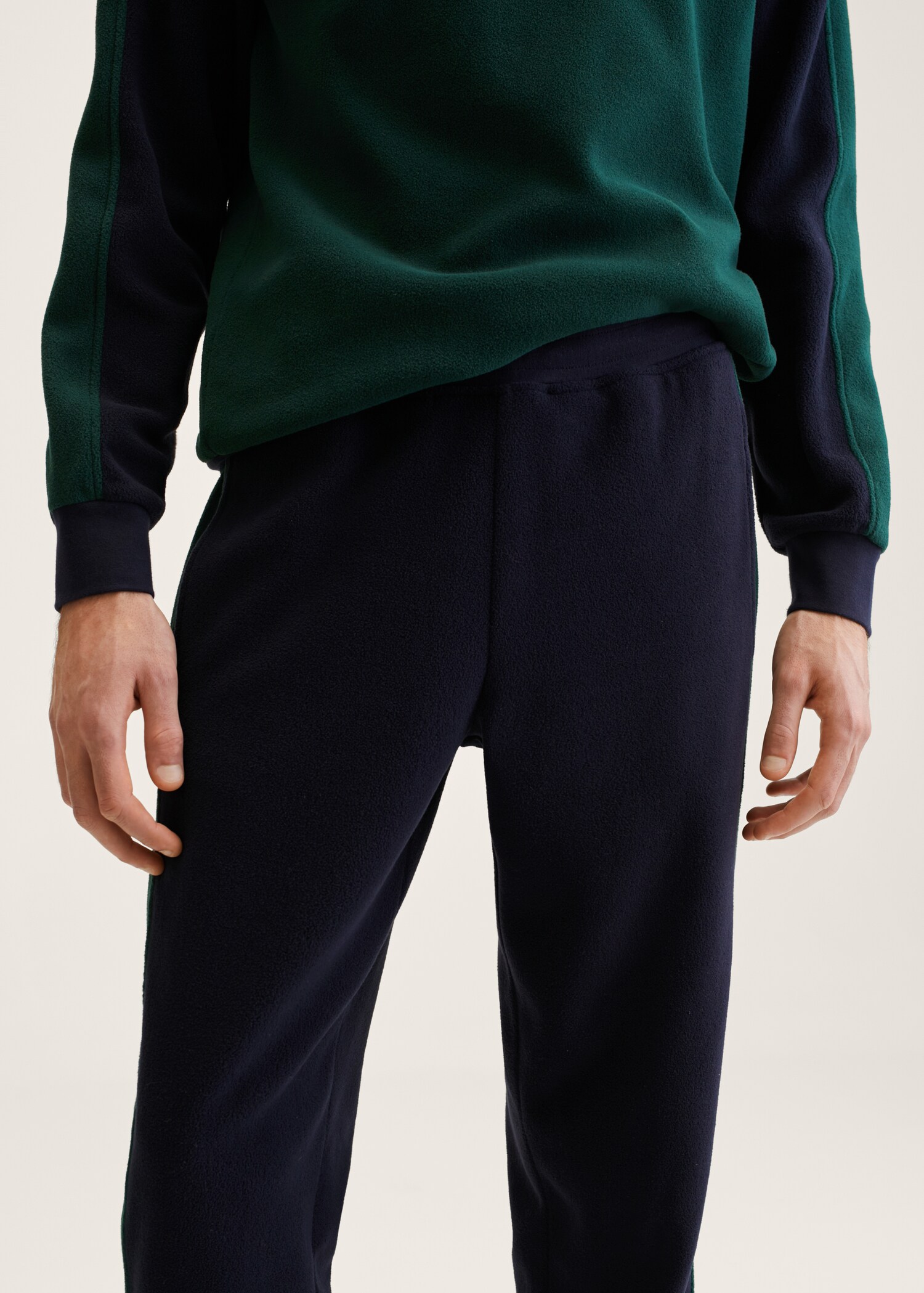 Fleece joggers - Details of the article 2