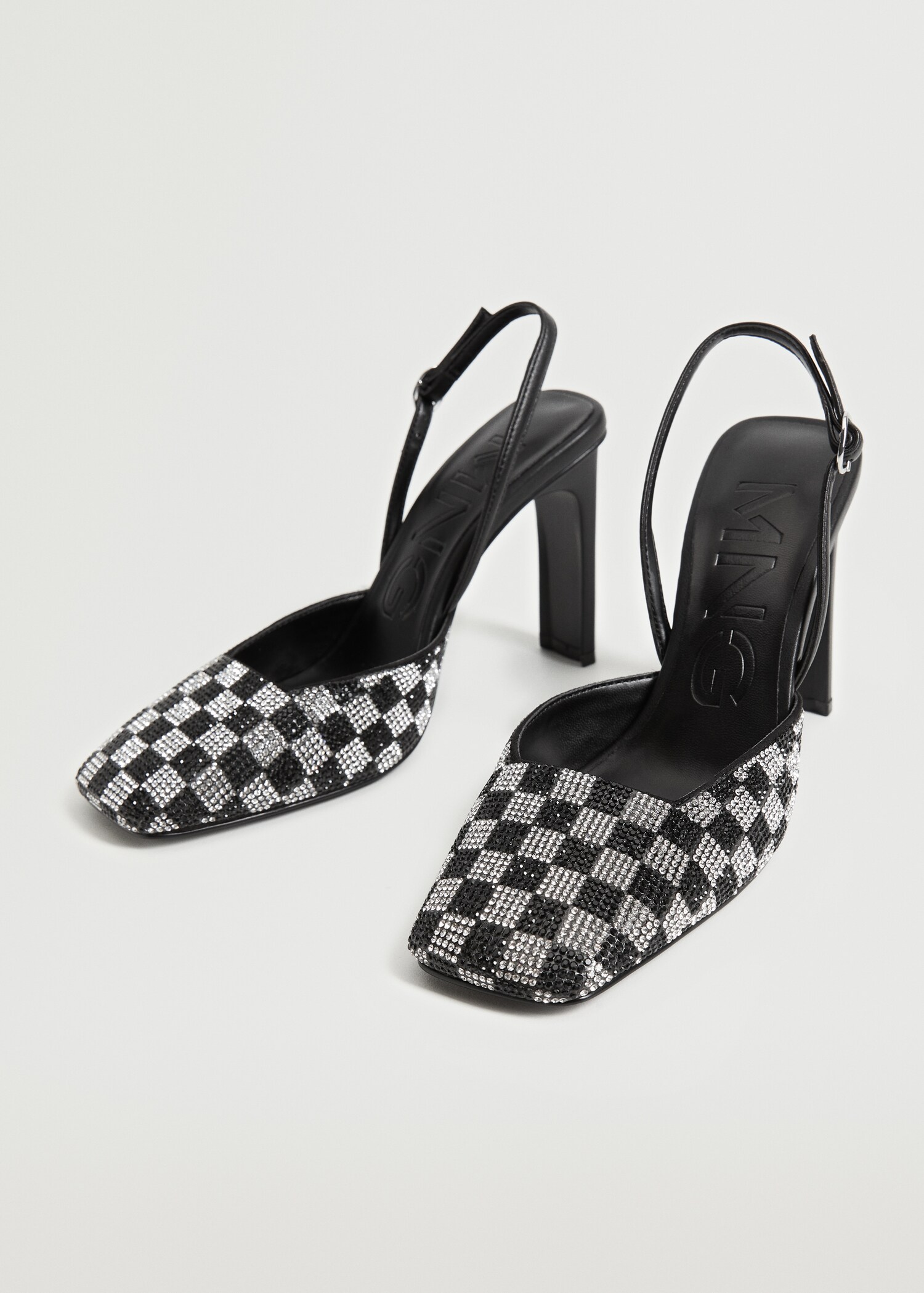 Zapato destalonado cristales - Plano medio