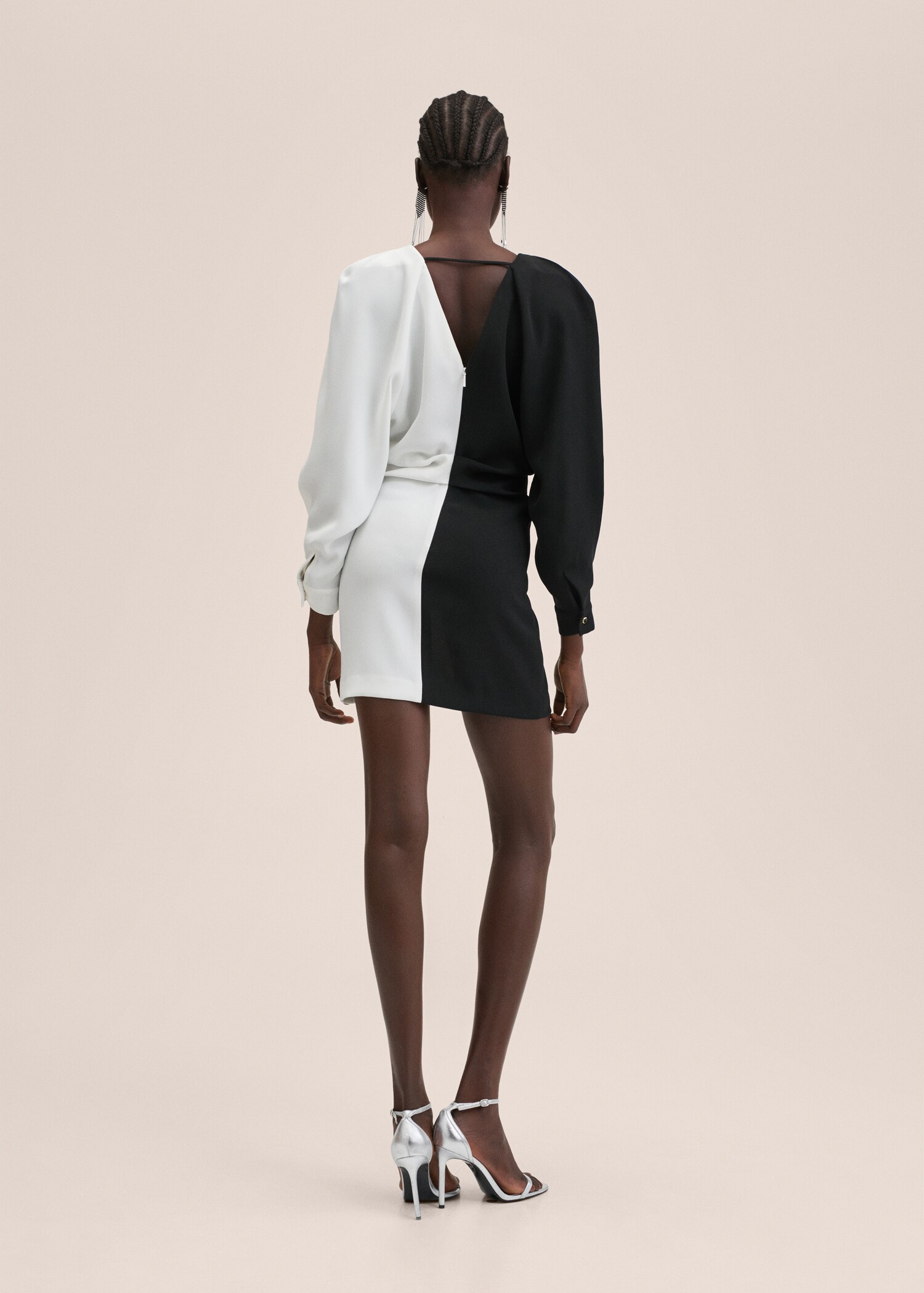 Vestido drapeado bicolor - Reverso del artículo