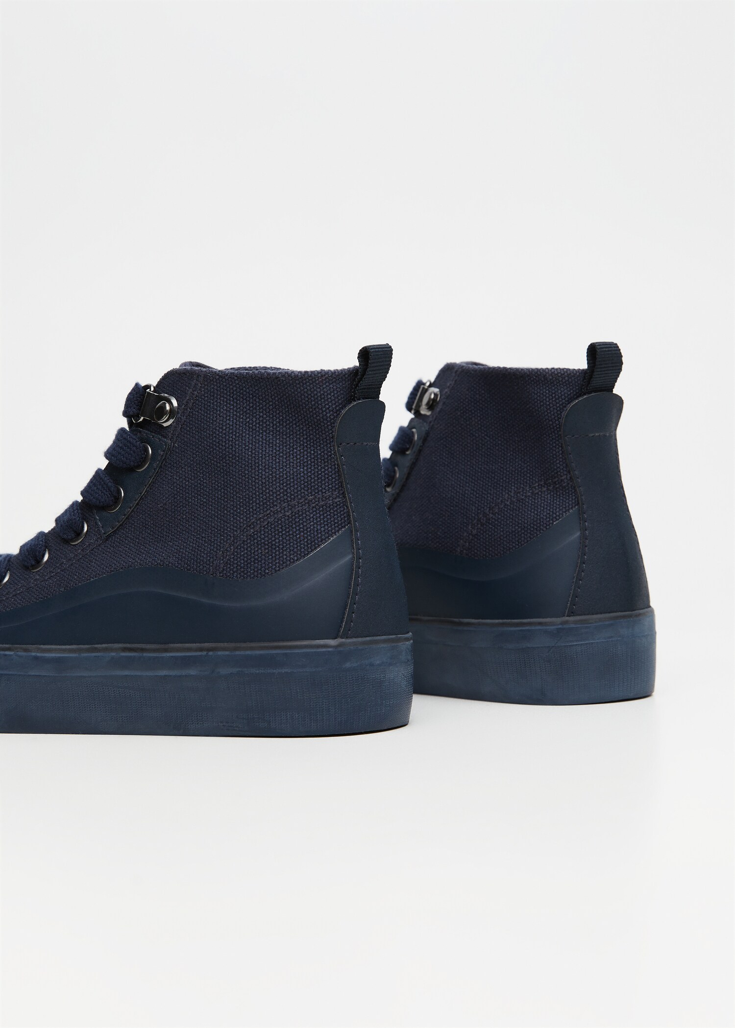 Lace-up boot trainers - Details of the article 2