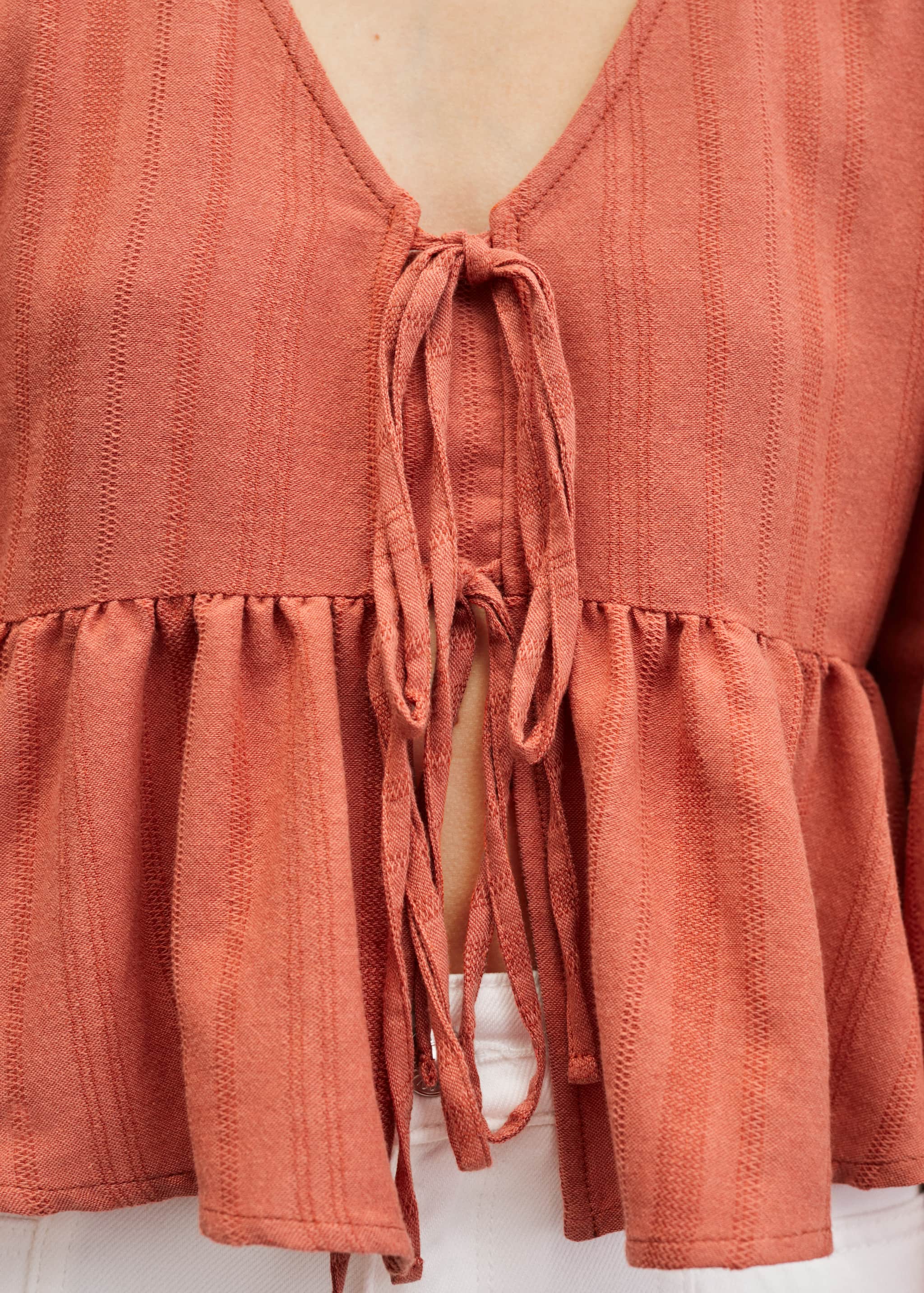 Flowy ruffle blouse - Details of the article 2