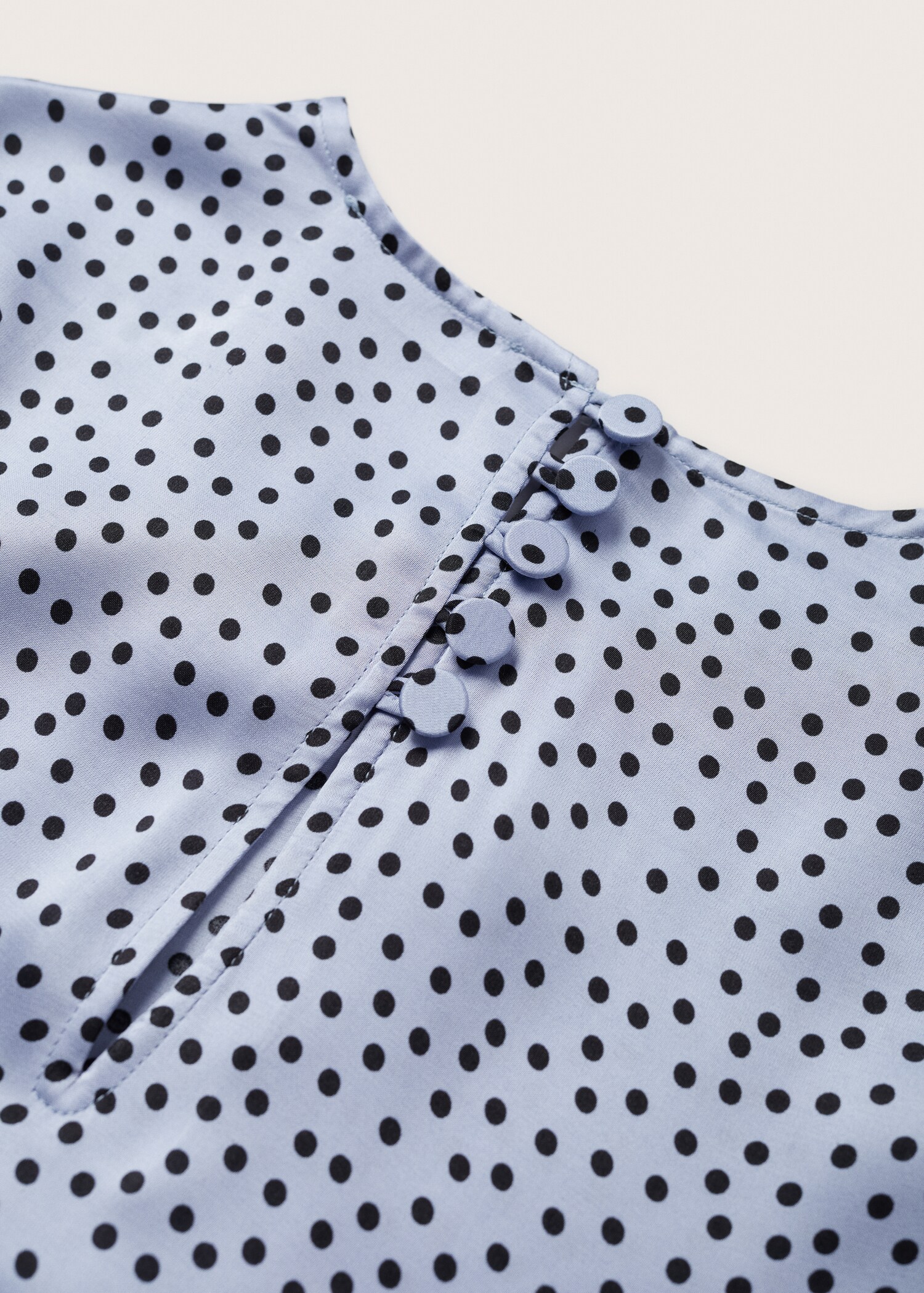Polka-dot blouse - Details of the article 8