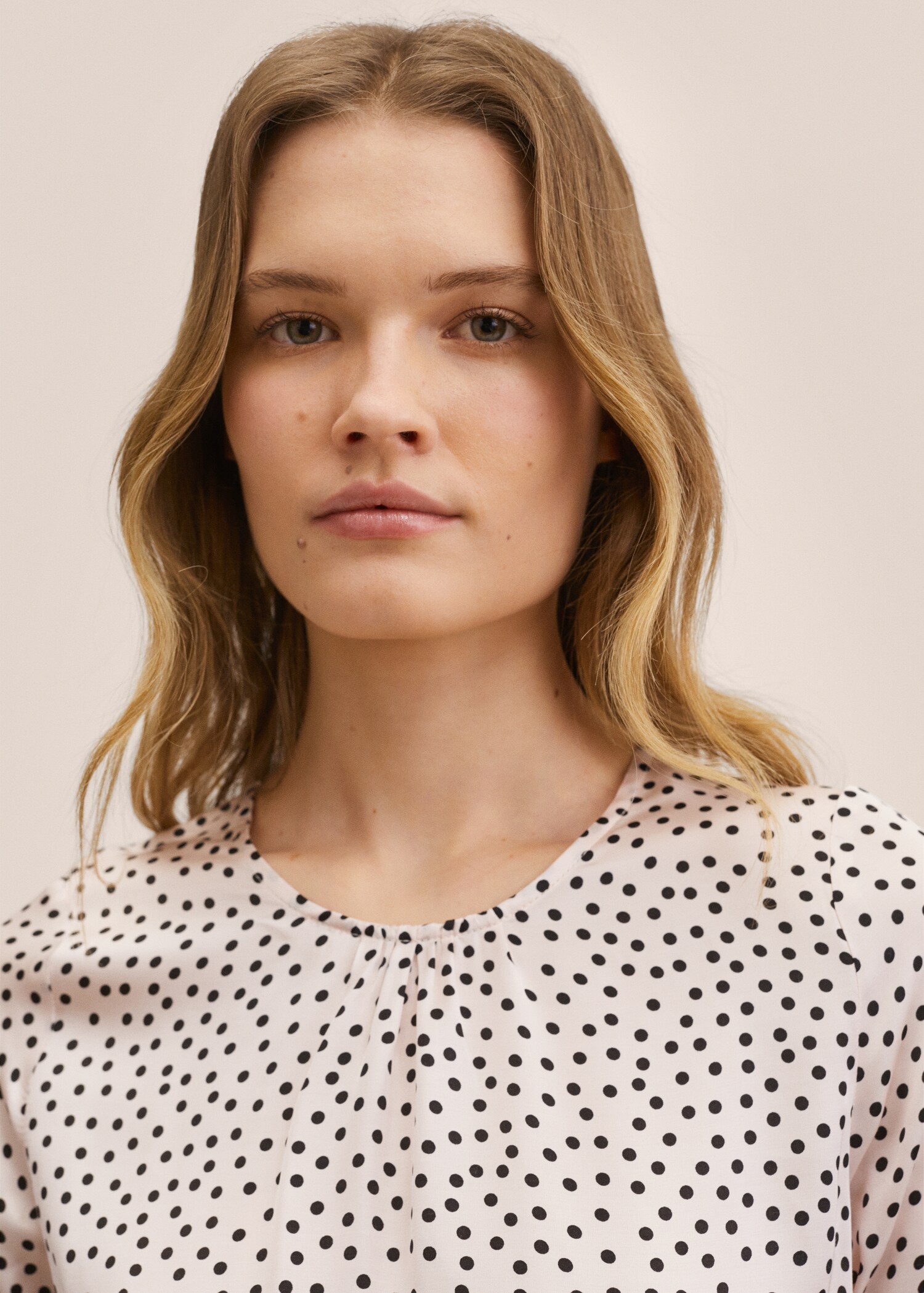 Gemusterte Tupfen-Bluse - Detail des Artikels 1