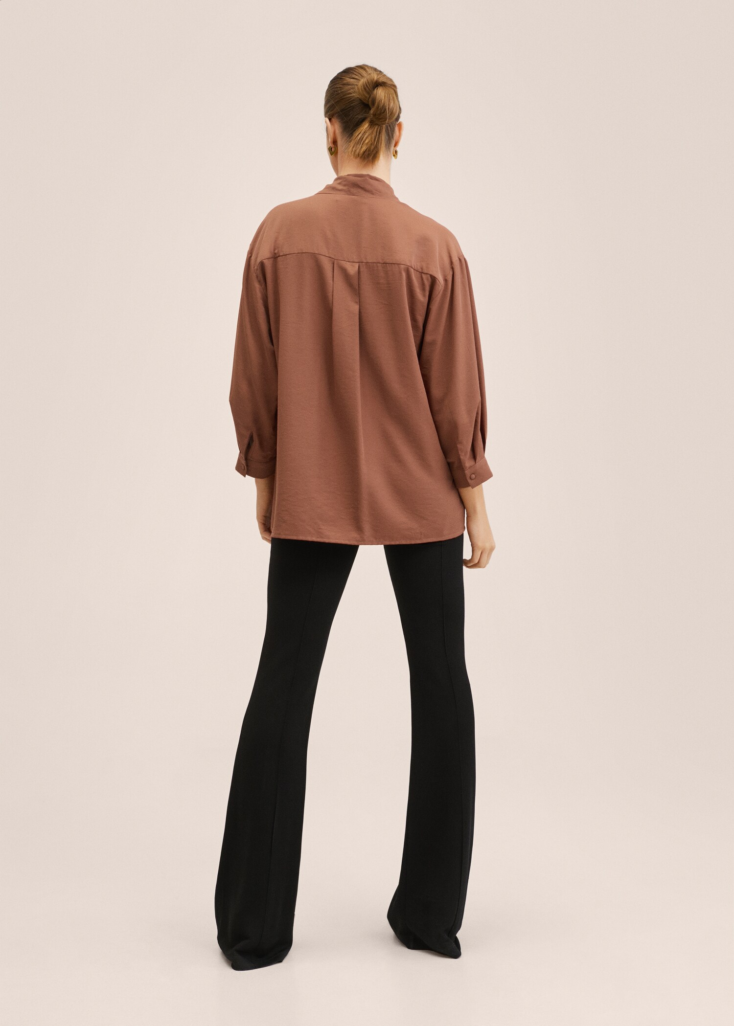 Blusa lazo cuello - Reverso del artículo