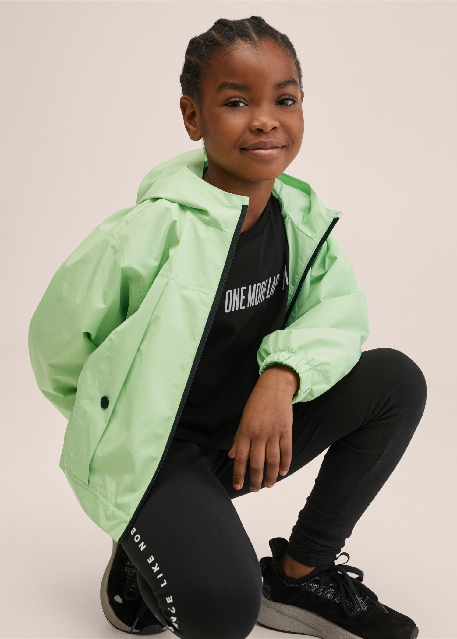 Hooded windbreaker jacket - Details of the article 4