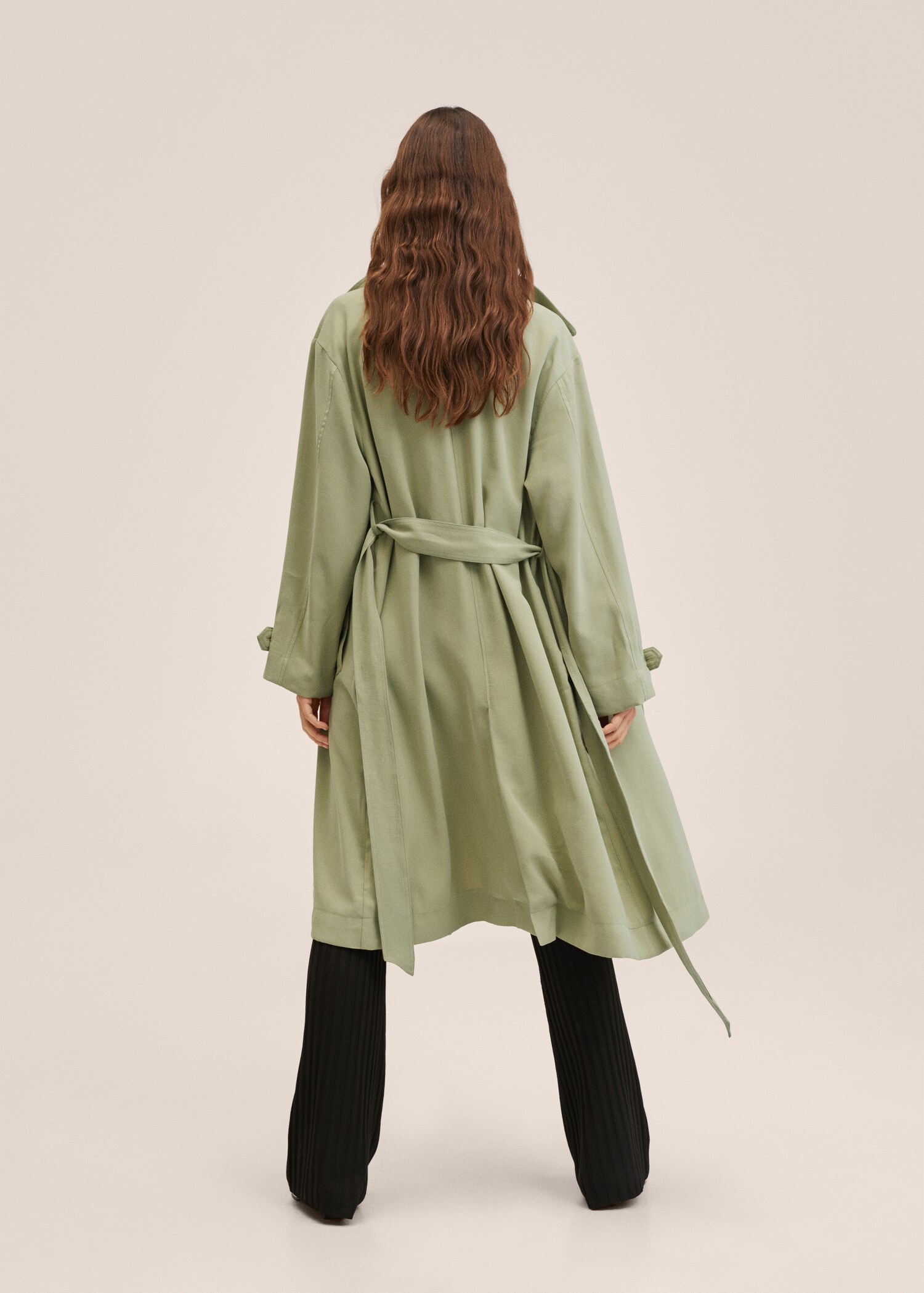 Gabardina oversize fluida - Reverso del artículo