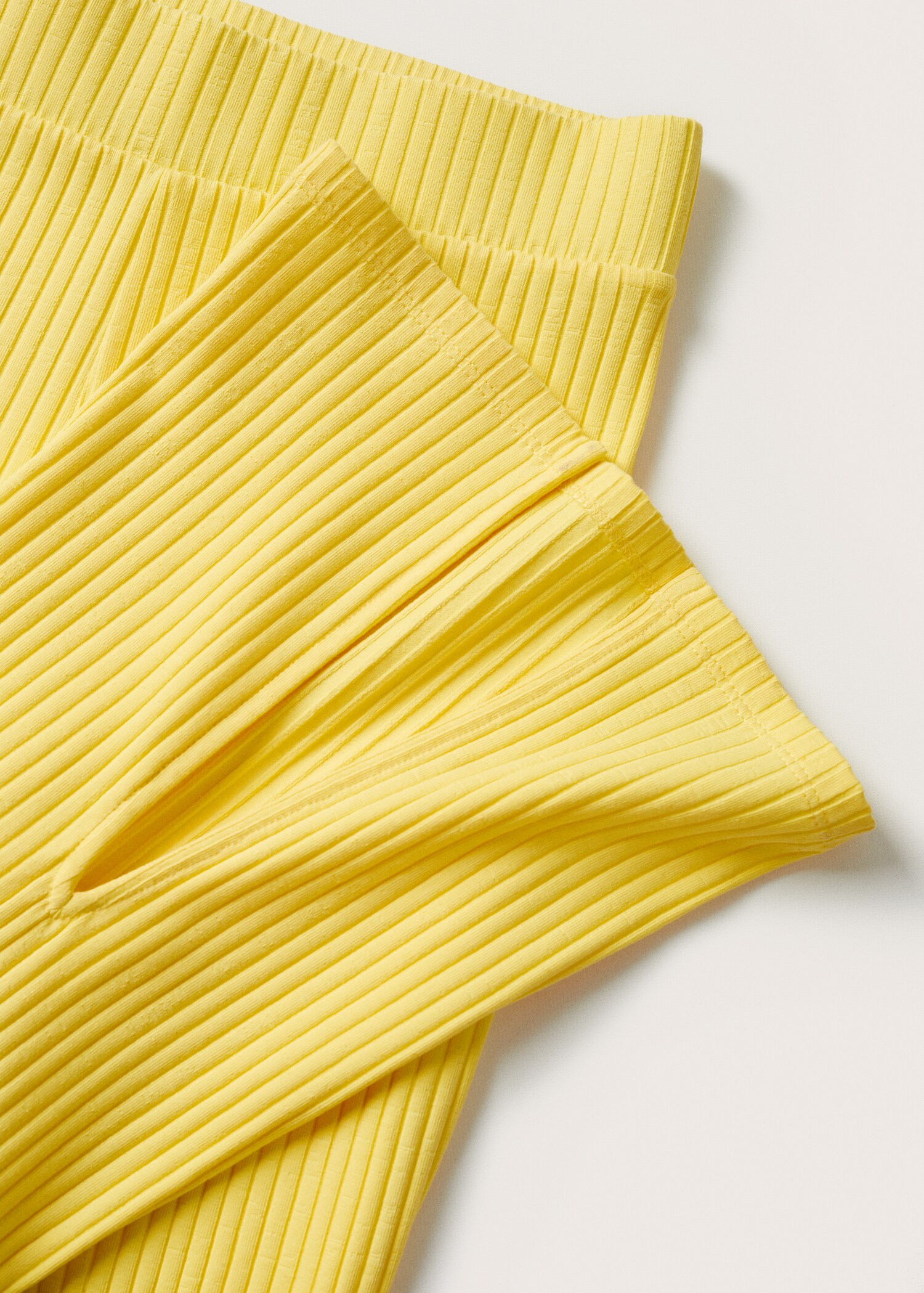 Side slit knit pants - Details of the article 8