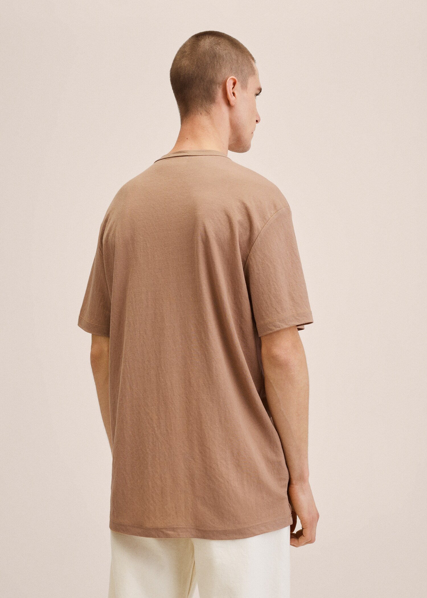 Flowy pocket t-shirt - Reverse of the article