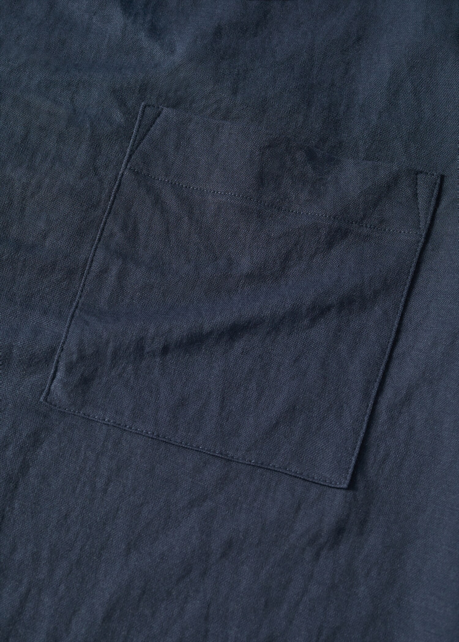 Flowy pocket t-shirt - Details of the article 8