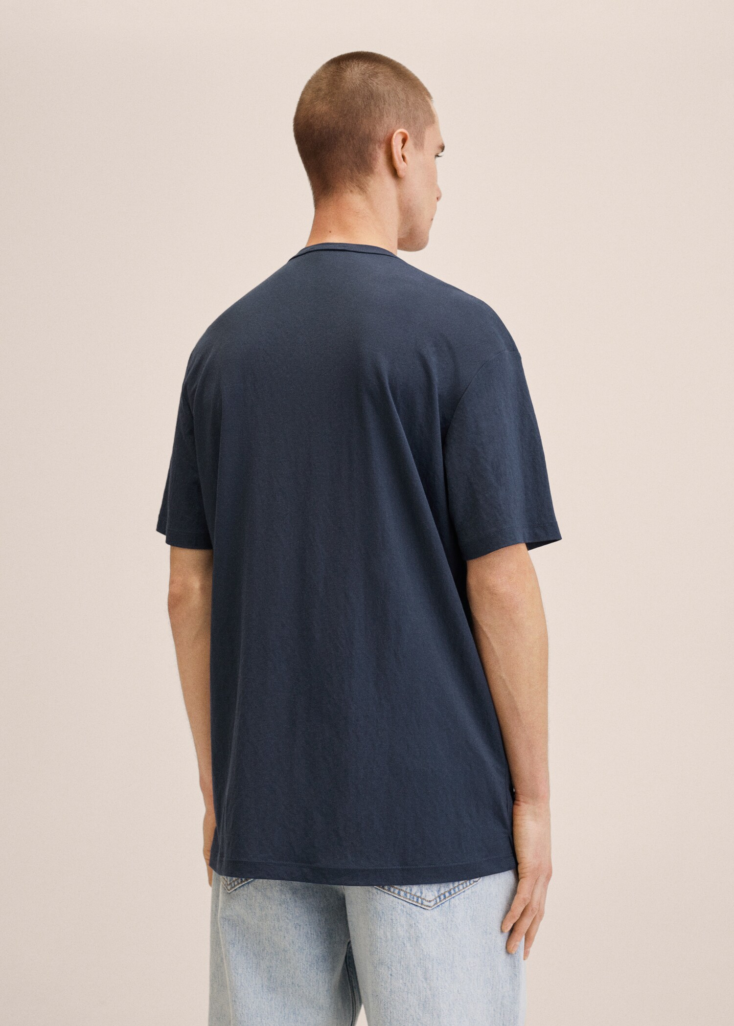 Flowy pocket t-shirt - Reverse of the article