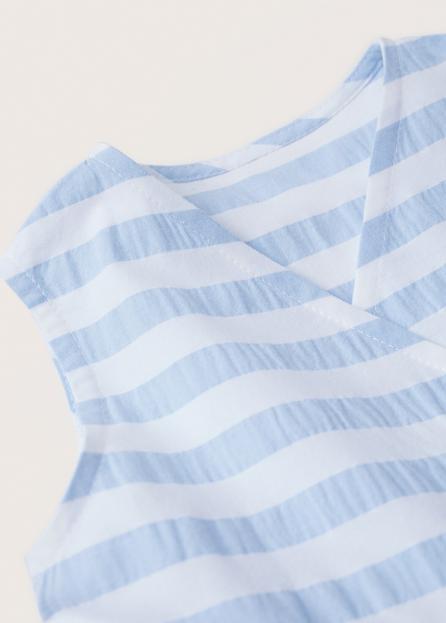 Striped wrap dress - Details of the article 8