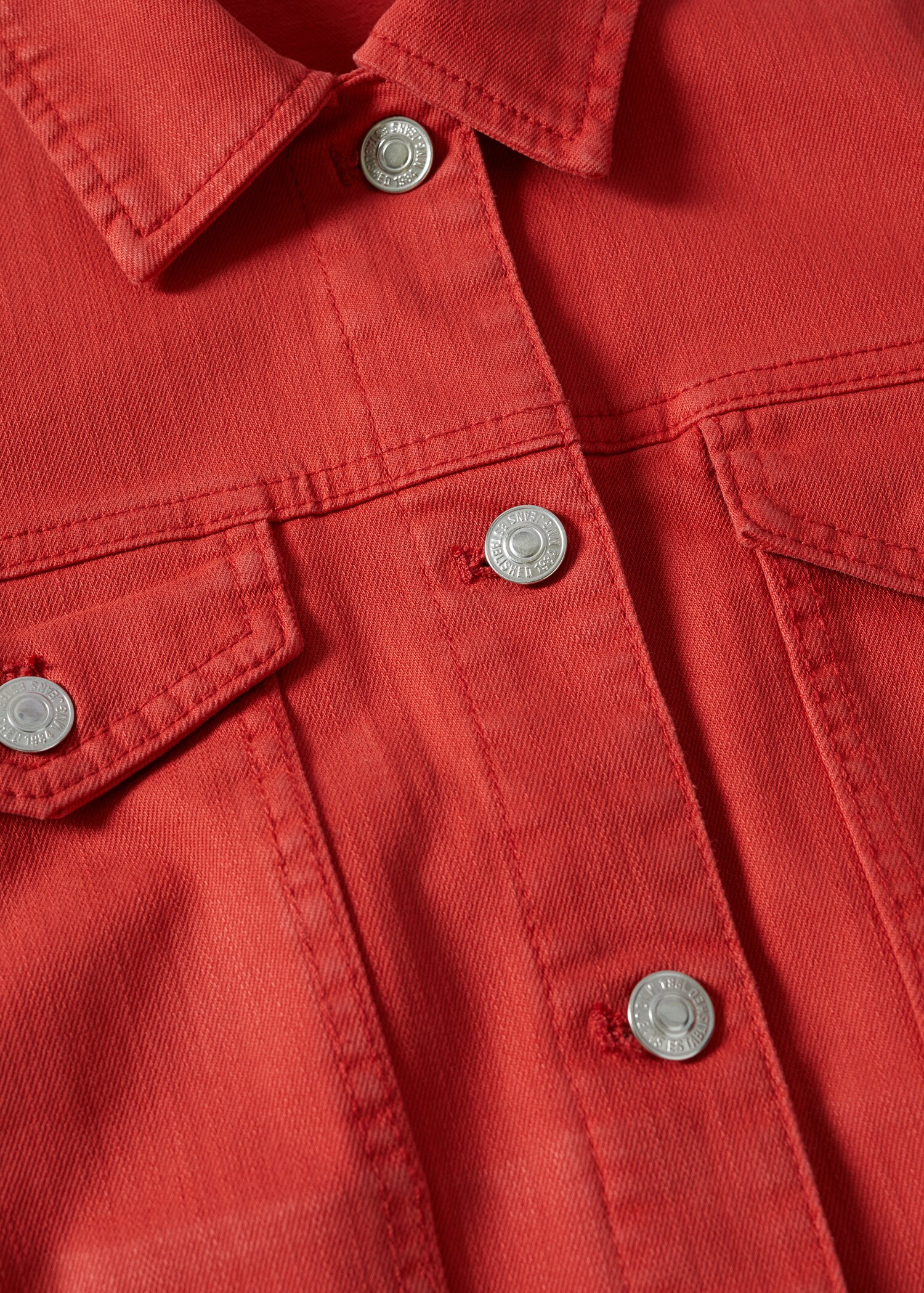 Pocketed denim jacket - Details of the article 8