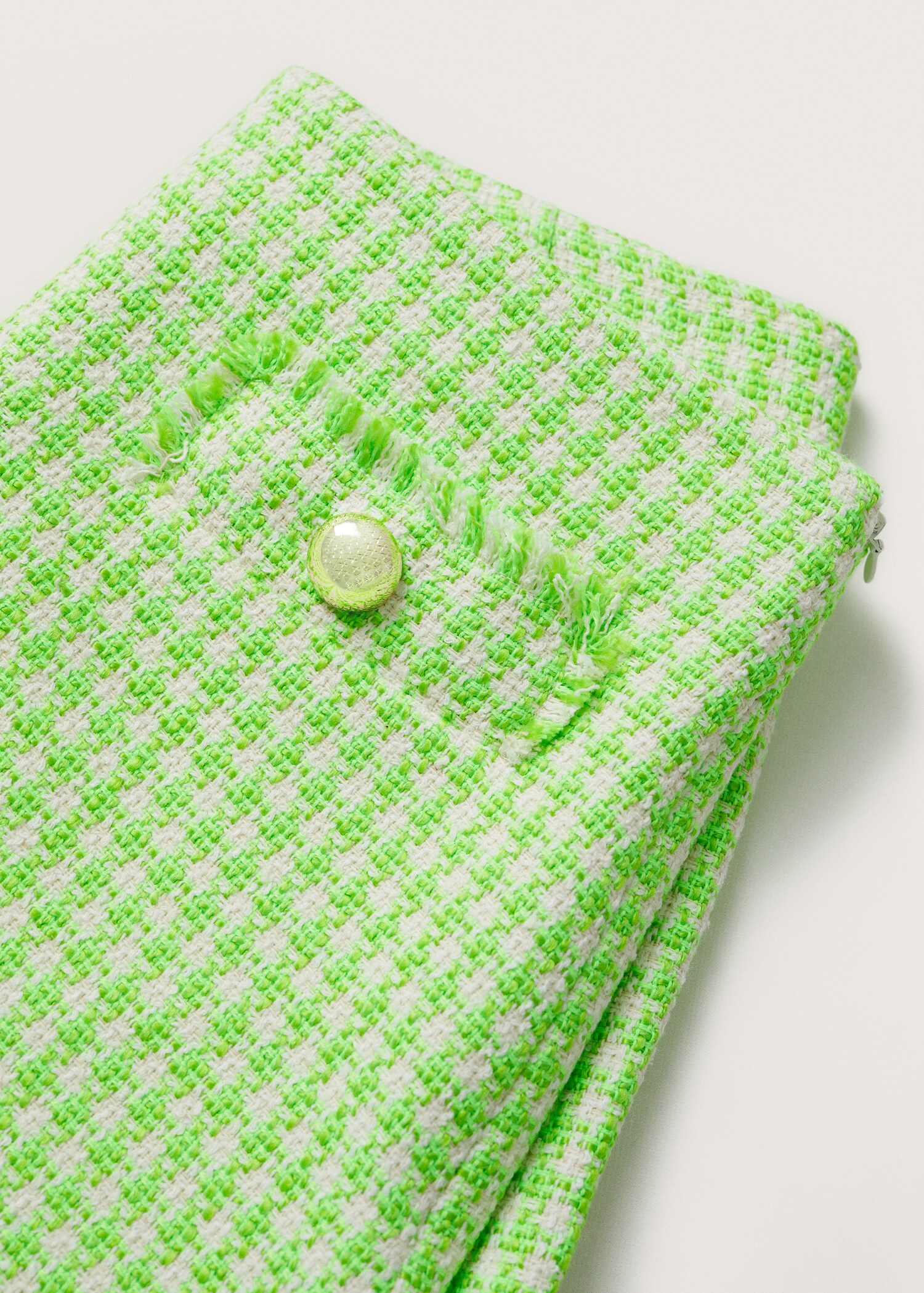 Tweed shorts - Details of the article 8