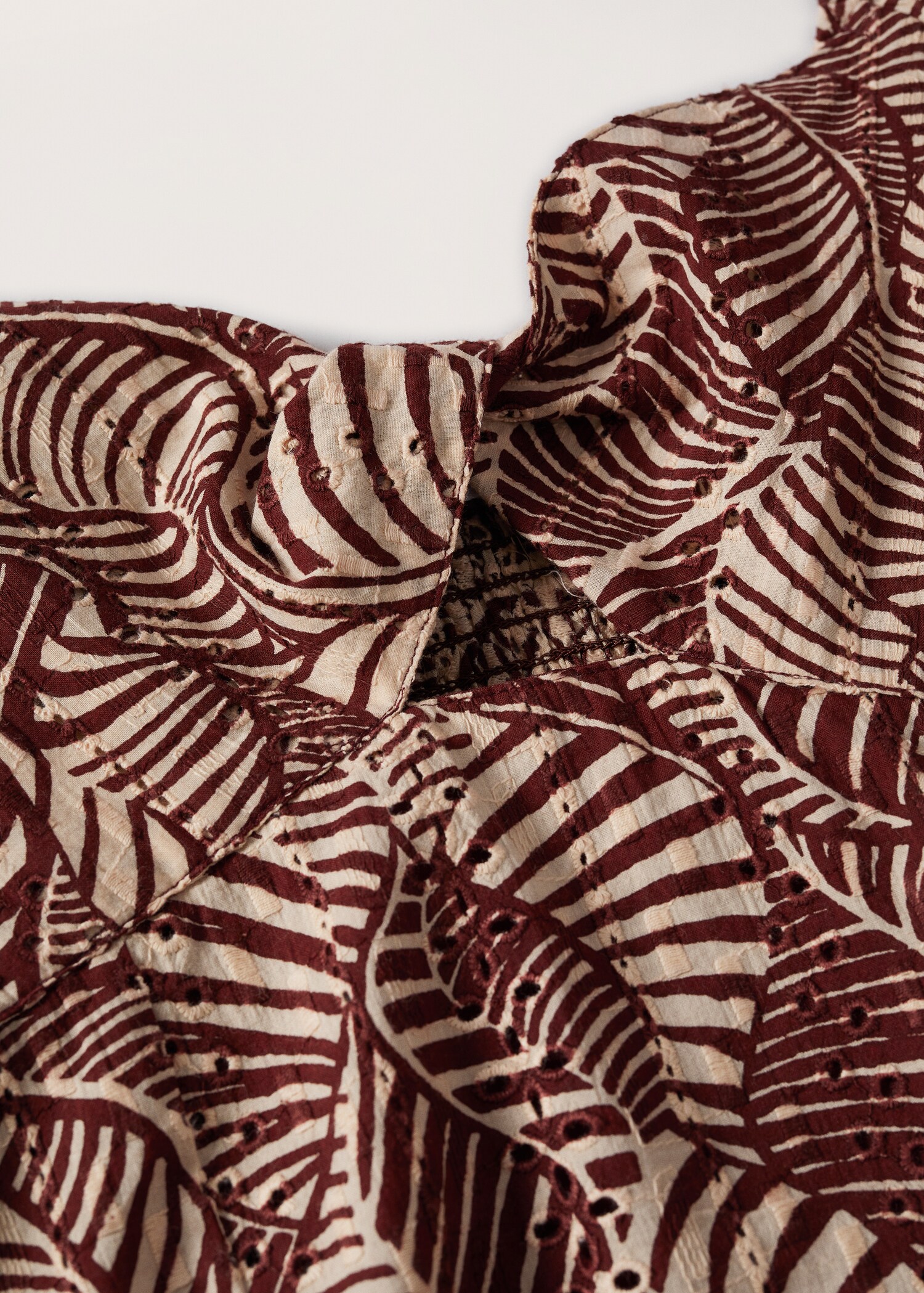 Printed dress with balloon sleeves  - Details of the article 8