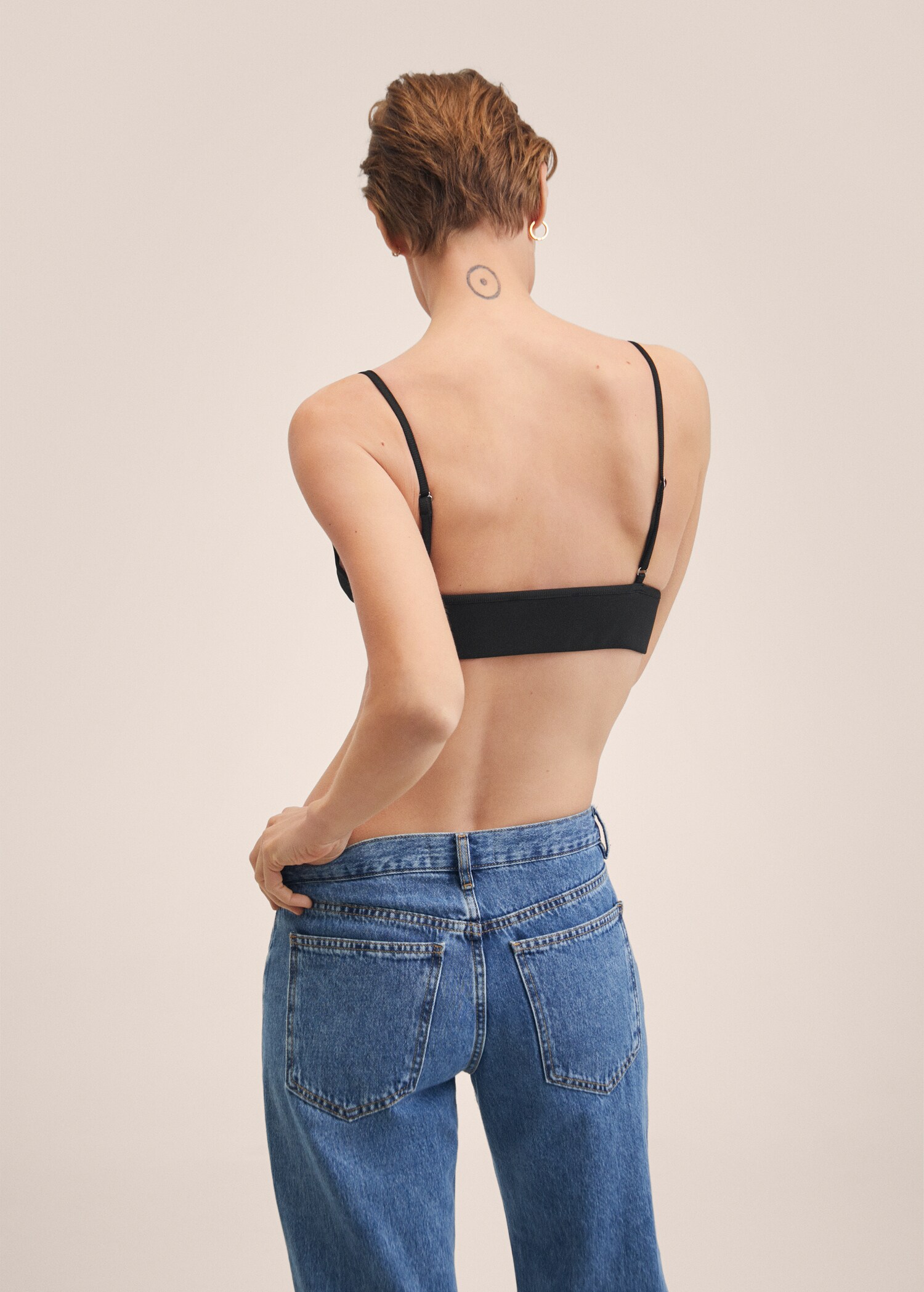 Crop cut-out top - Reverse of the article