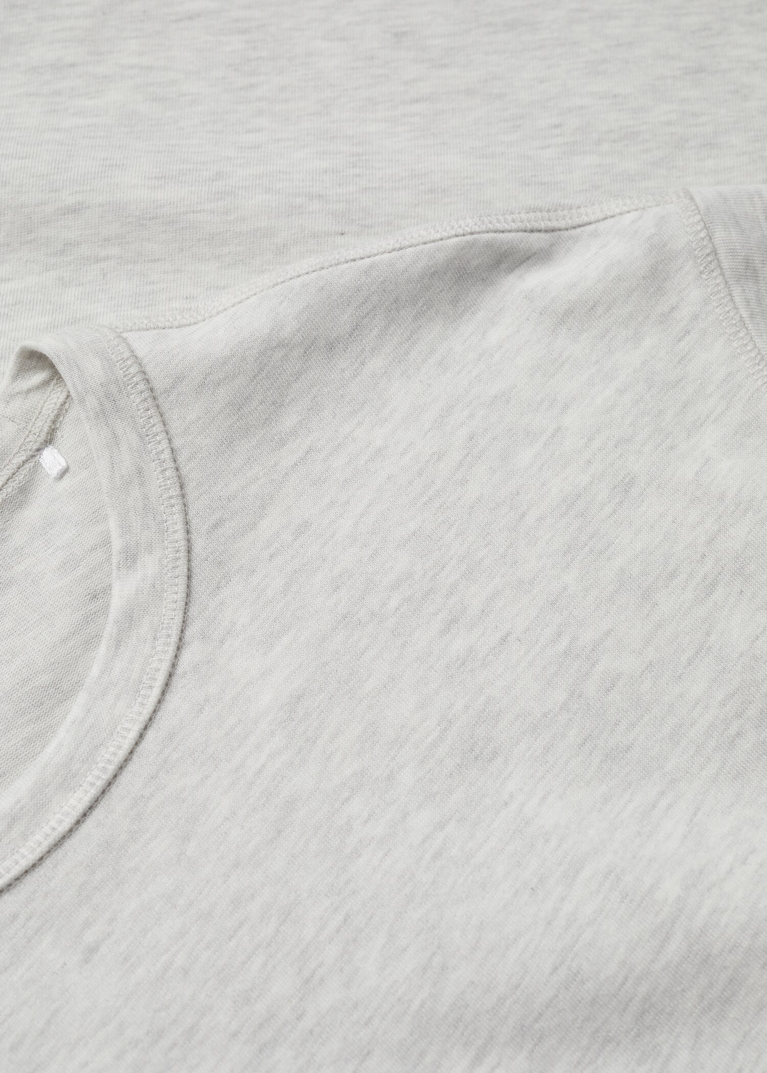 Relaxed fit cotton t-shirt - Details of the article 8