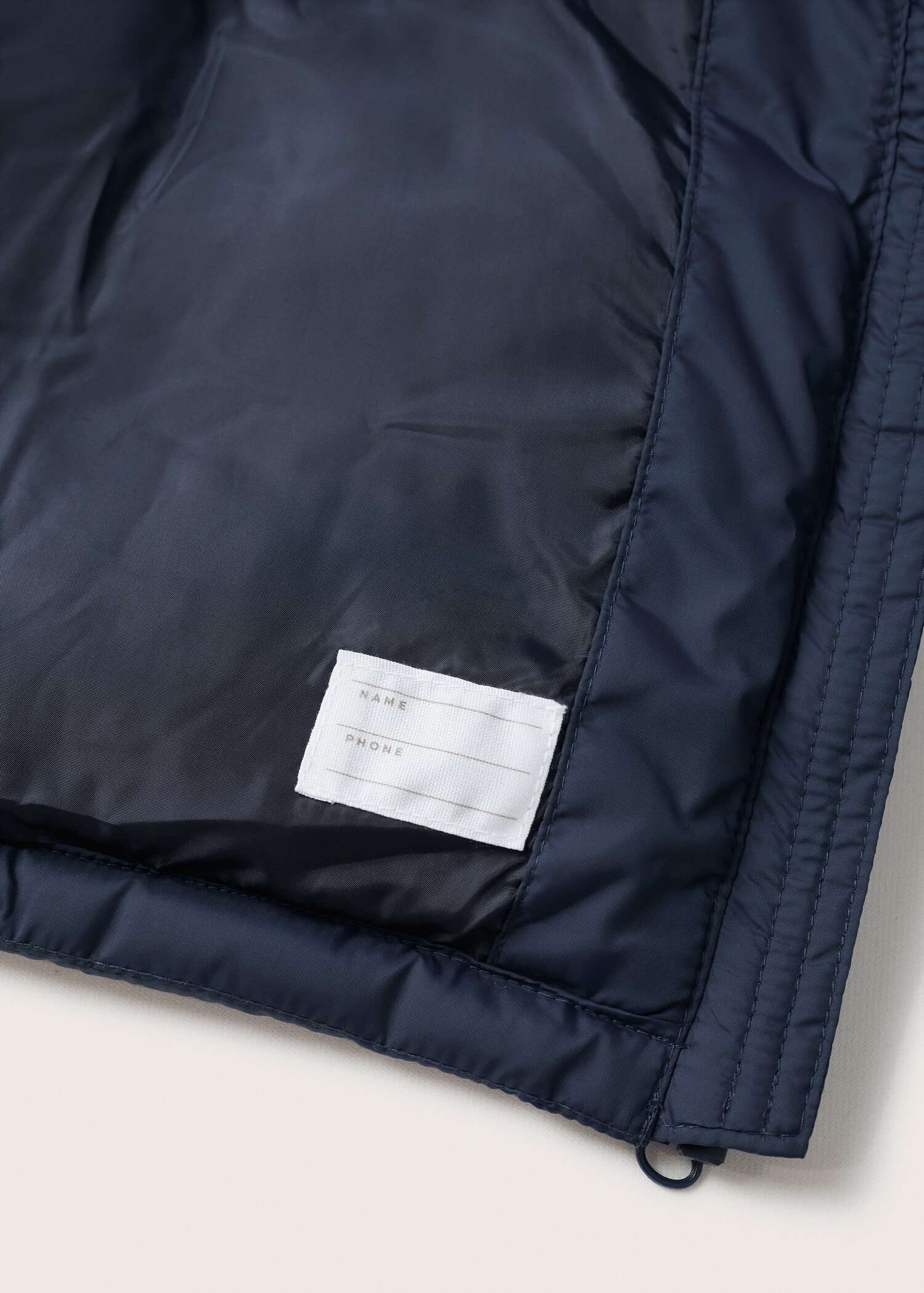 Quilted gilet - Details of the article 8