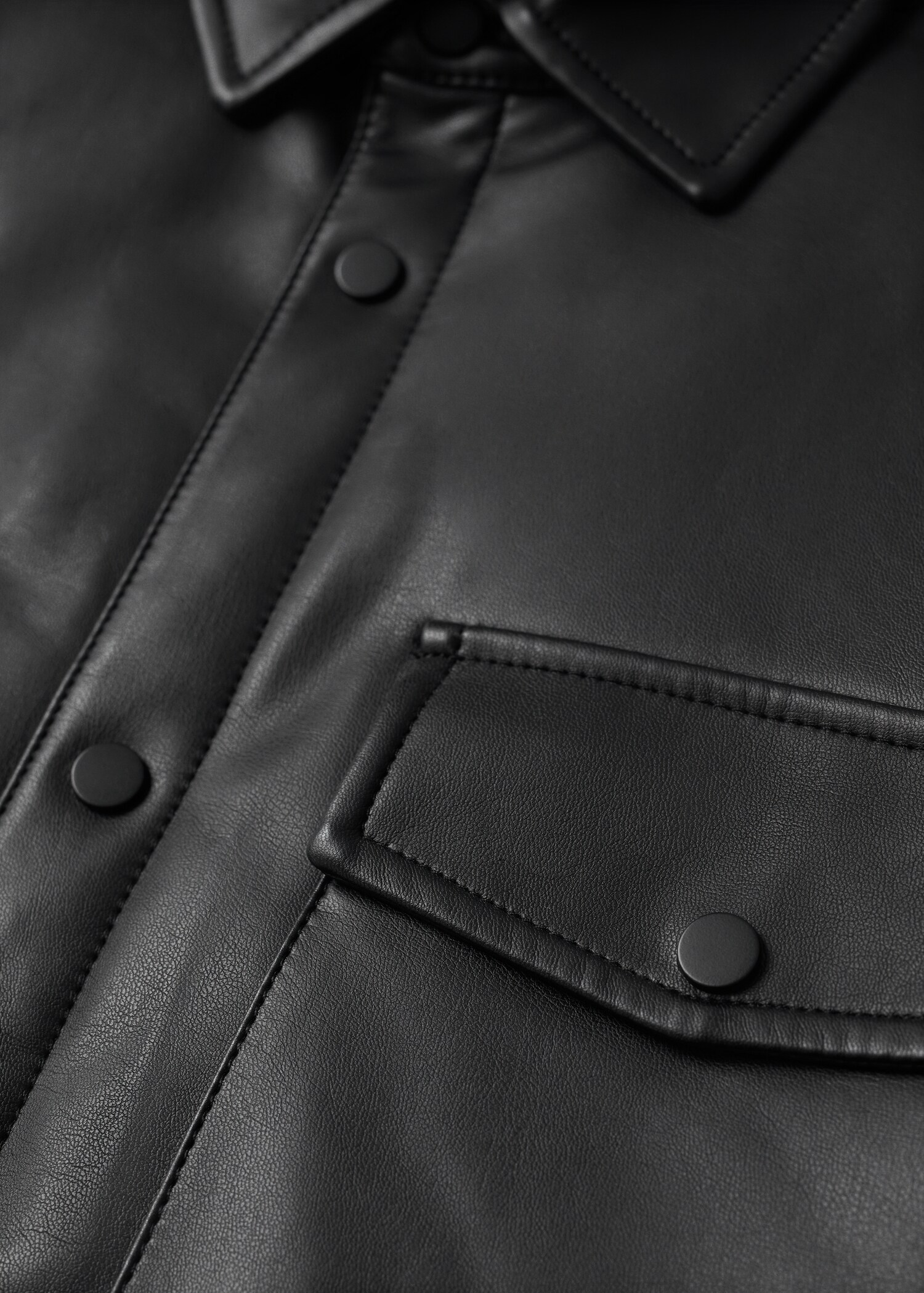 Leather-effect overshirt - Details of the article 7