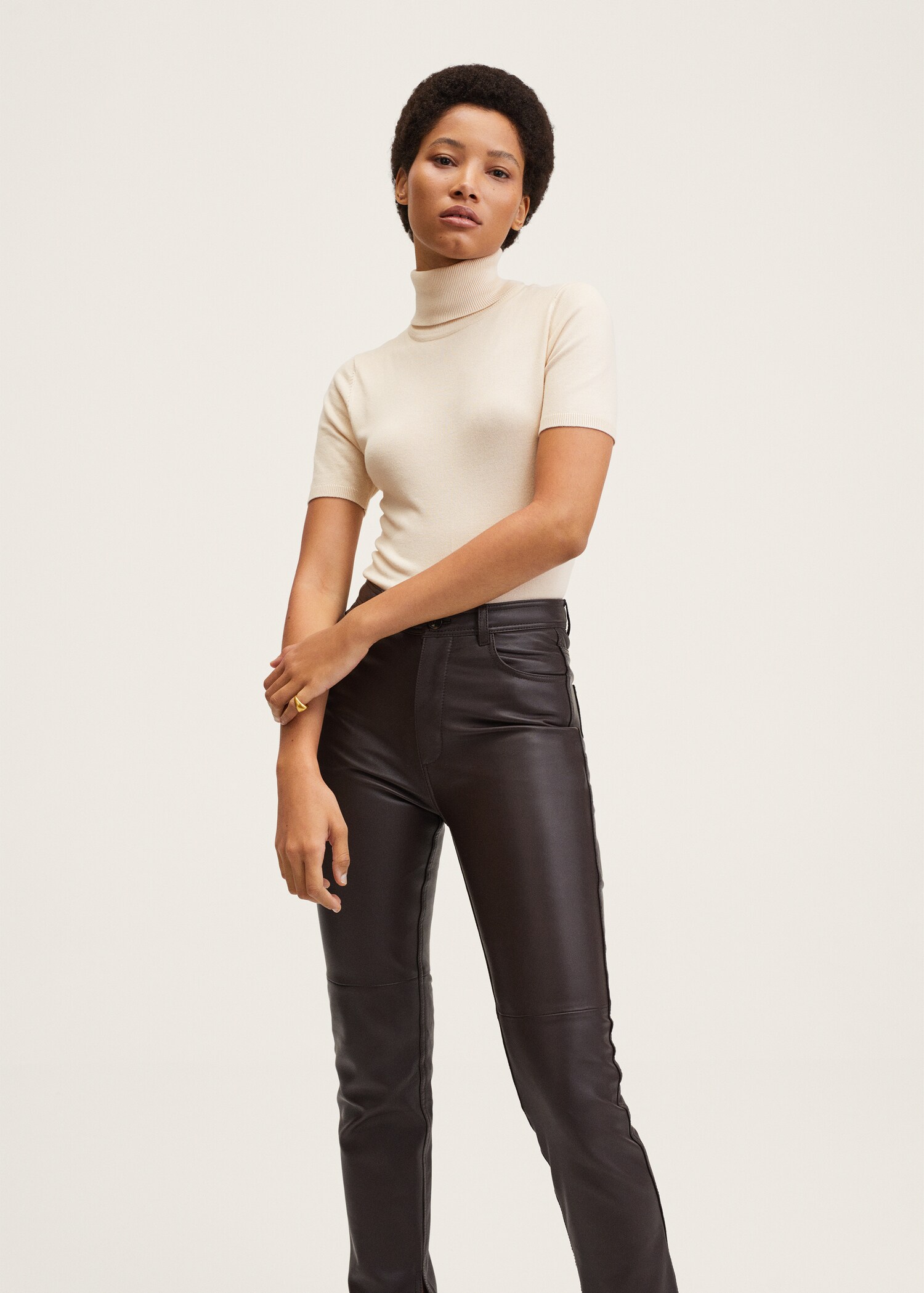 Turtleneck knitted sweater - Medium plane