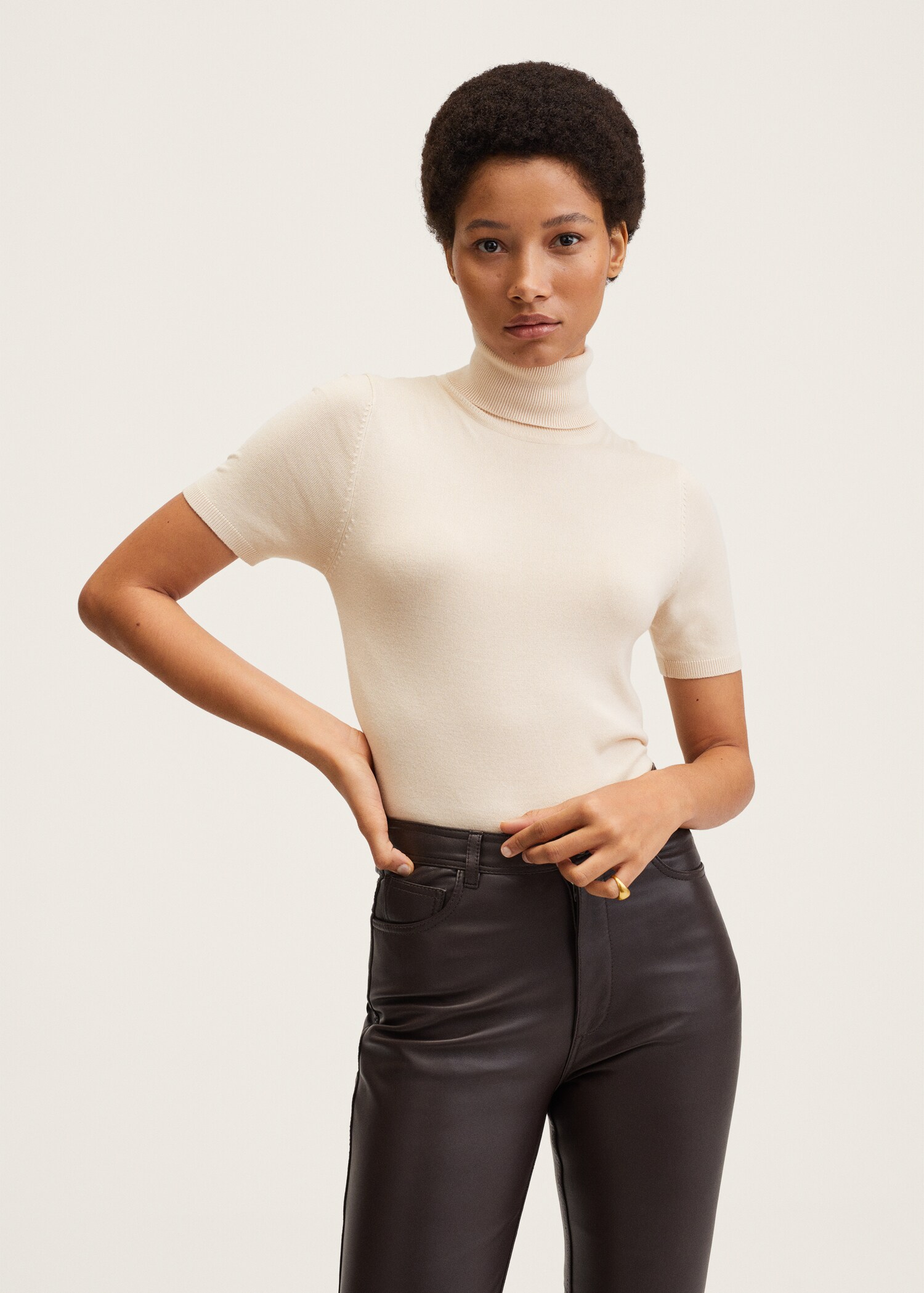 Turtleneck knitted sweater - Details of the article 1
