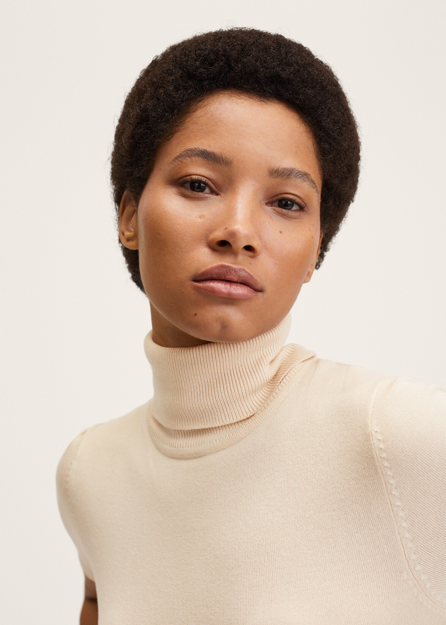 Turtleneck knitted sweater - Details of the article 2
