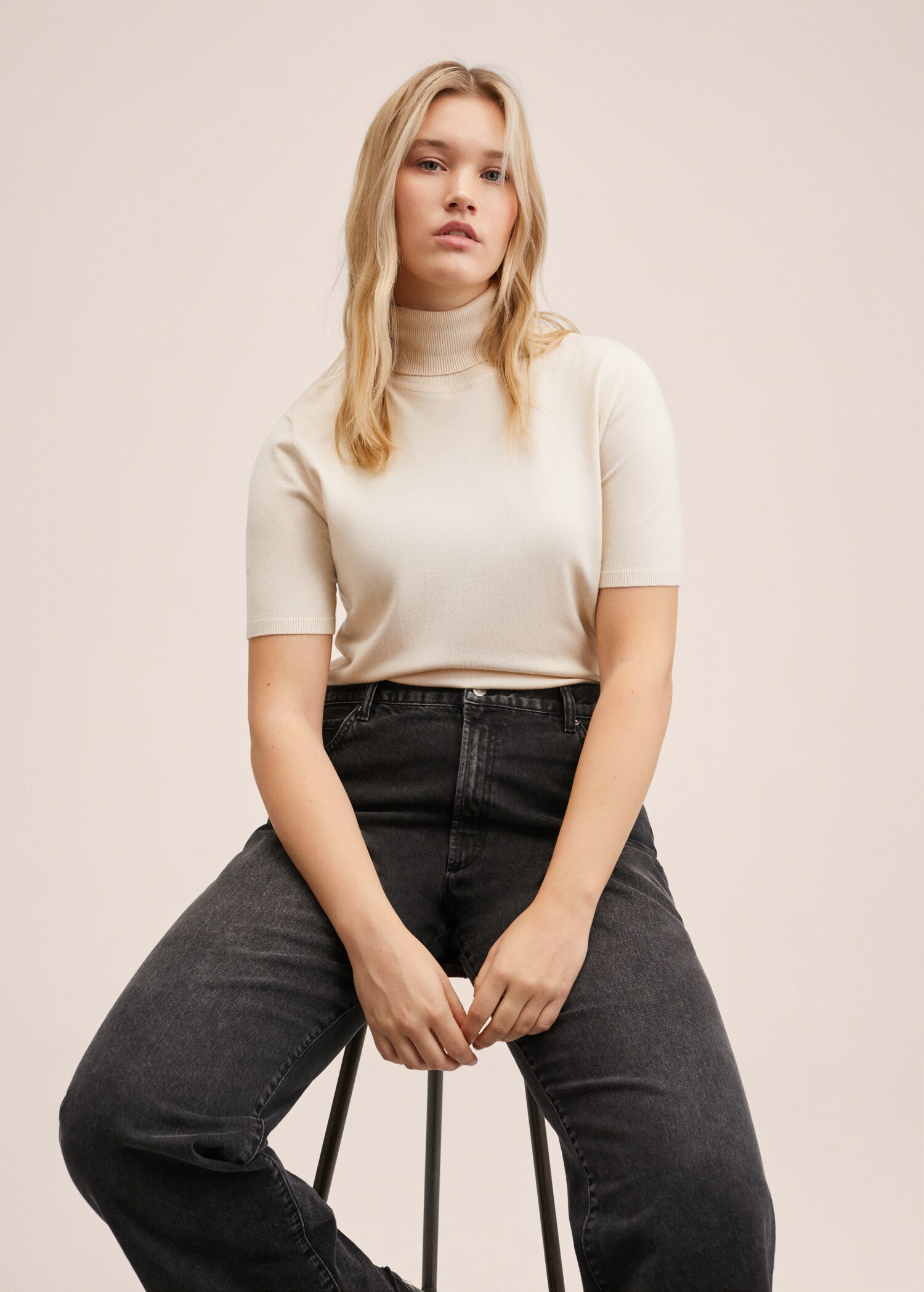 Turtleneck knitted sweater - Details of the article 5