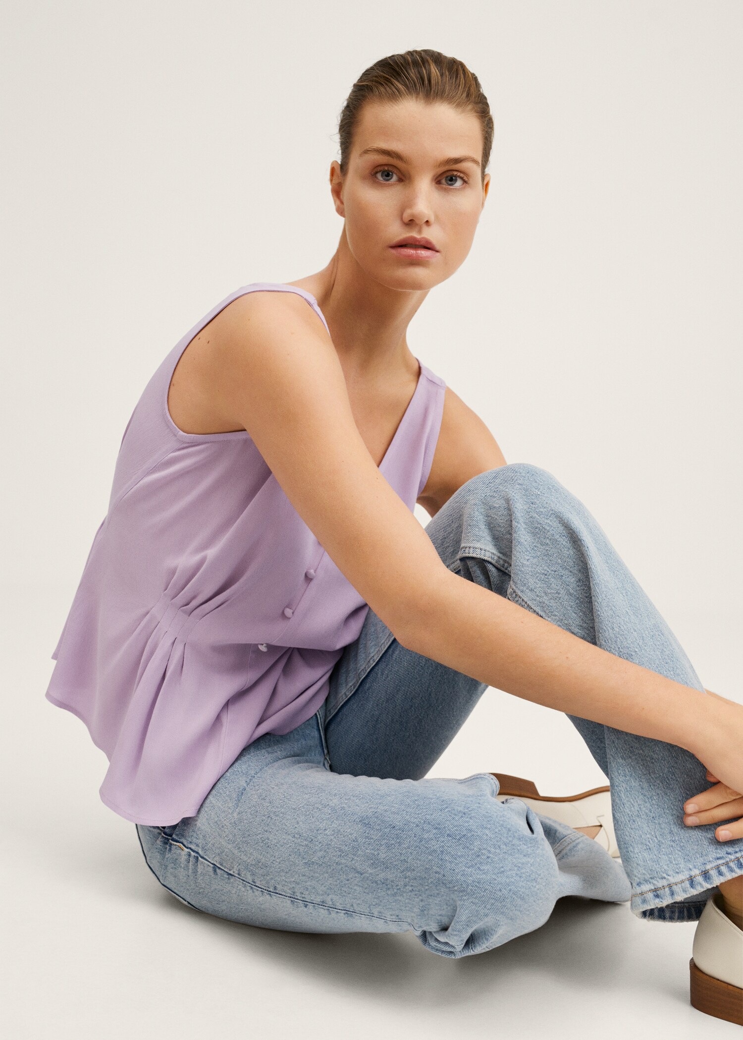 Ruched detail top - Details of the article 1
