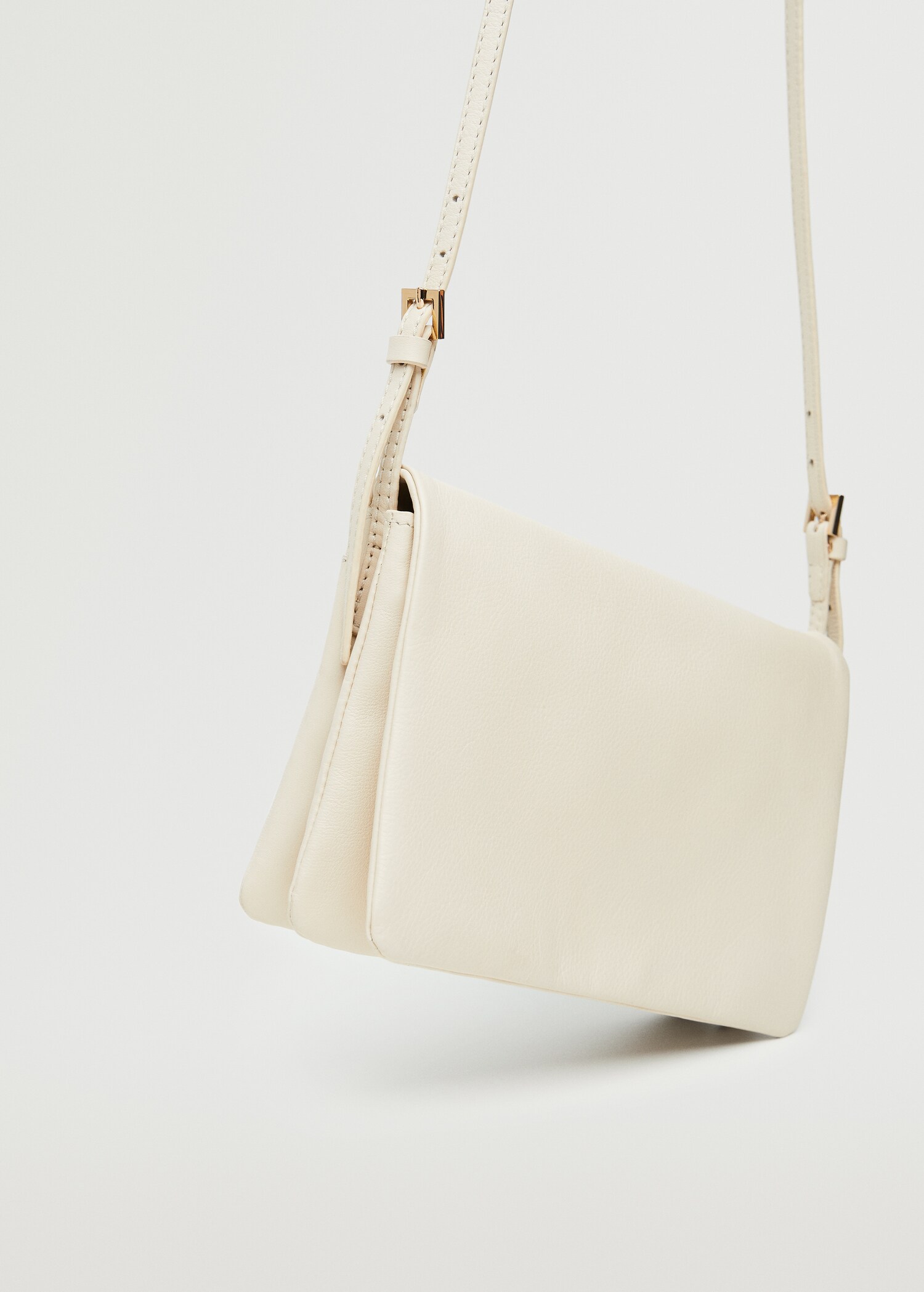 Bolso piel solapa - Plano medio