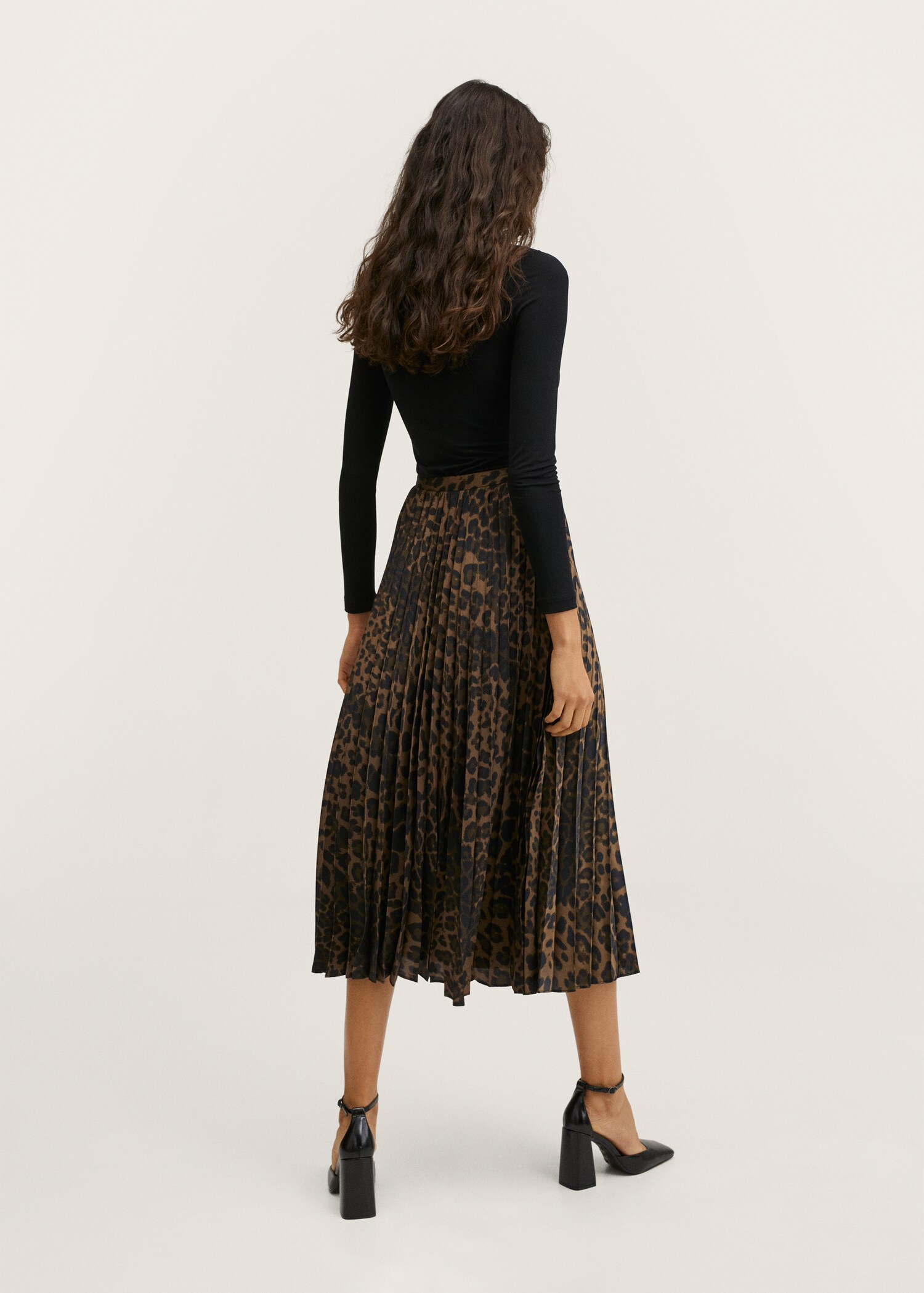 Falda animal print - Reverso del artículo
