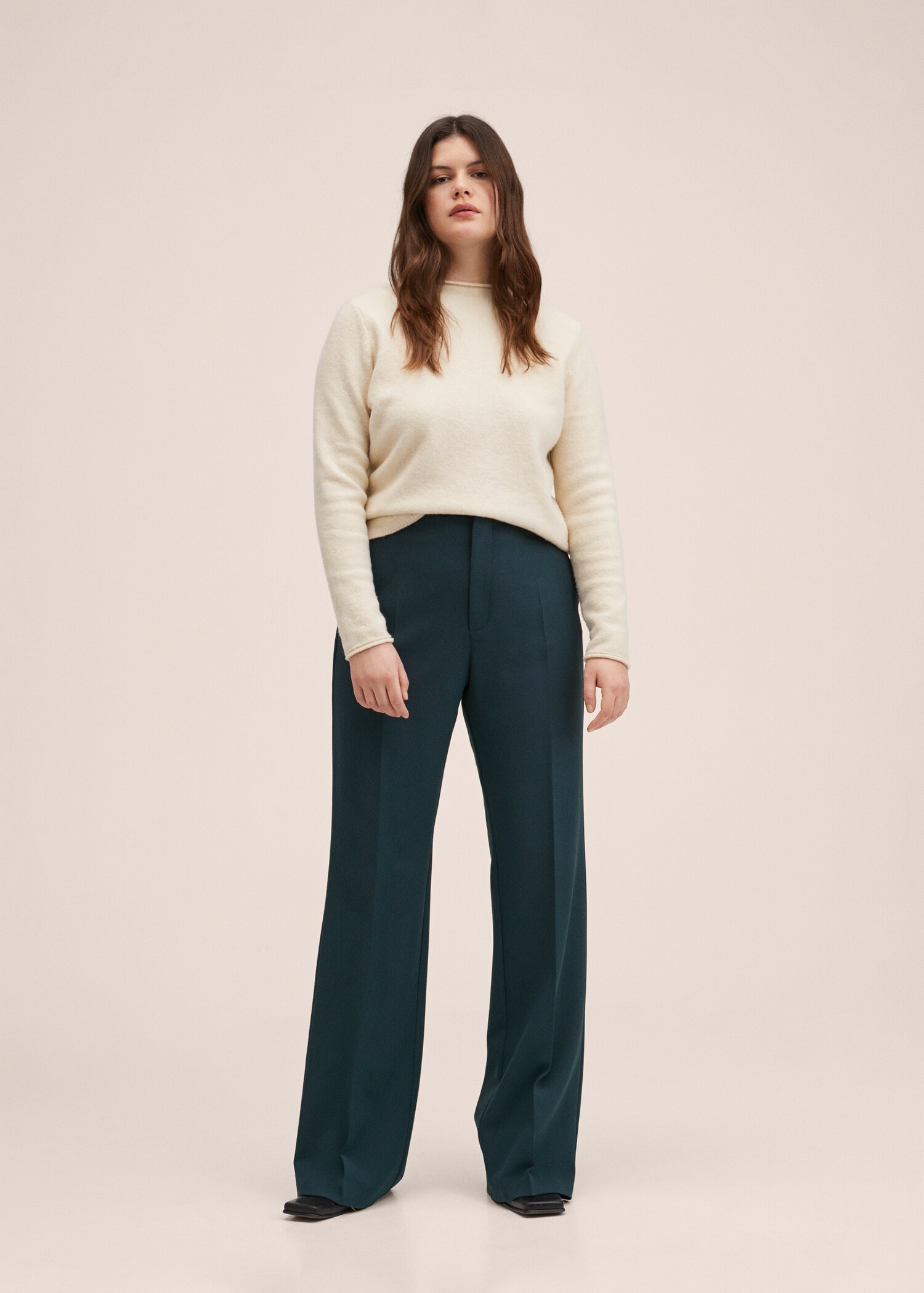 Flared trousers - Details of the article 3