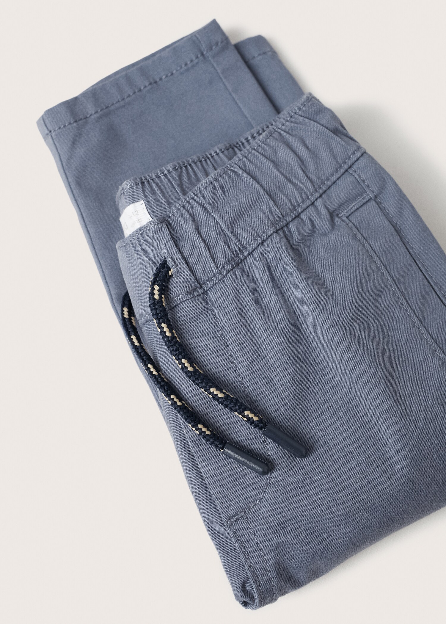 Straight-fit trousers with elastic waist - Details of the article 9