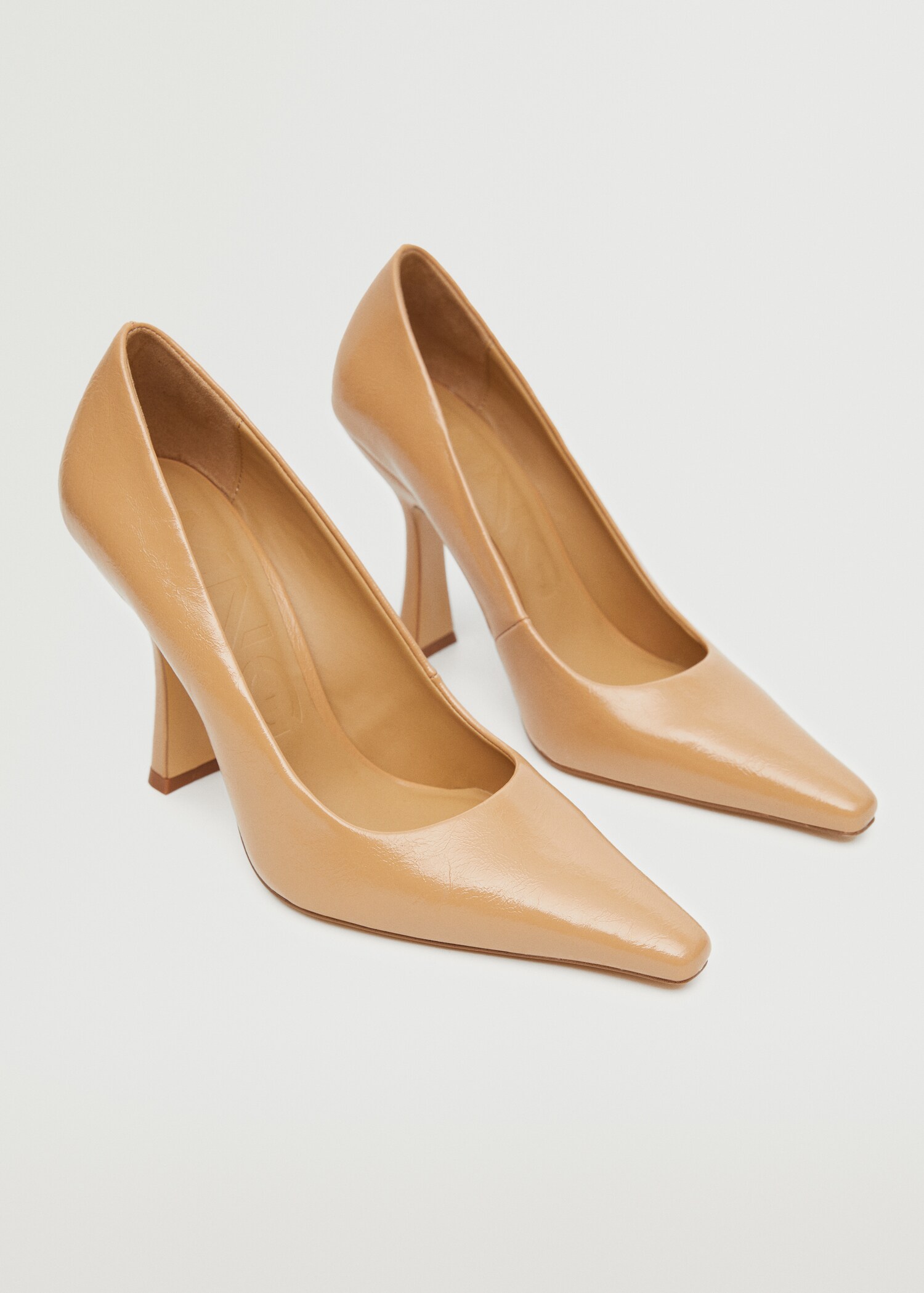 Pointed toe pumps - Medium plane