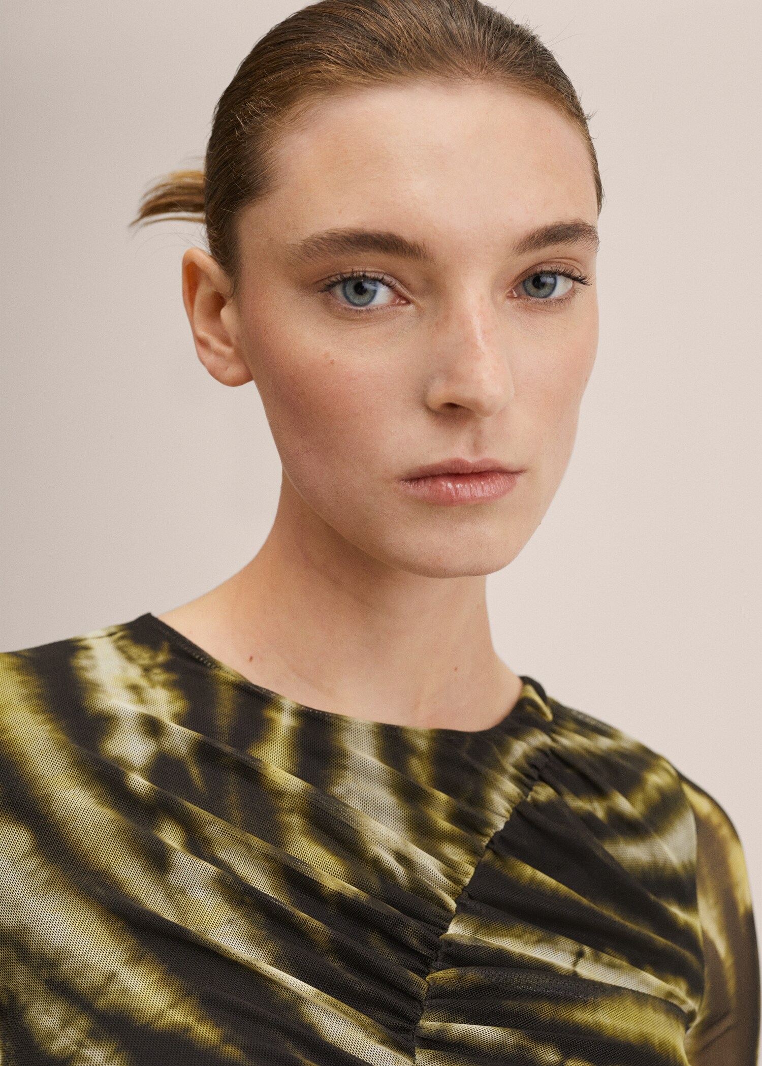 Printed ruched dress - Details of the article 1