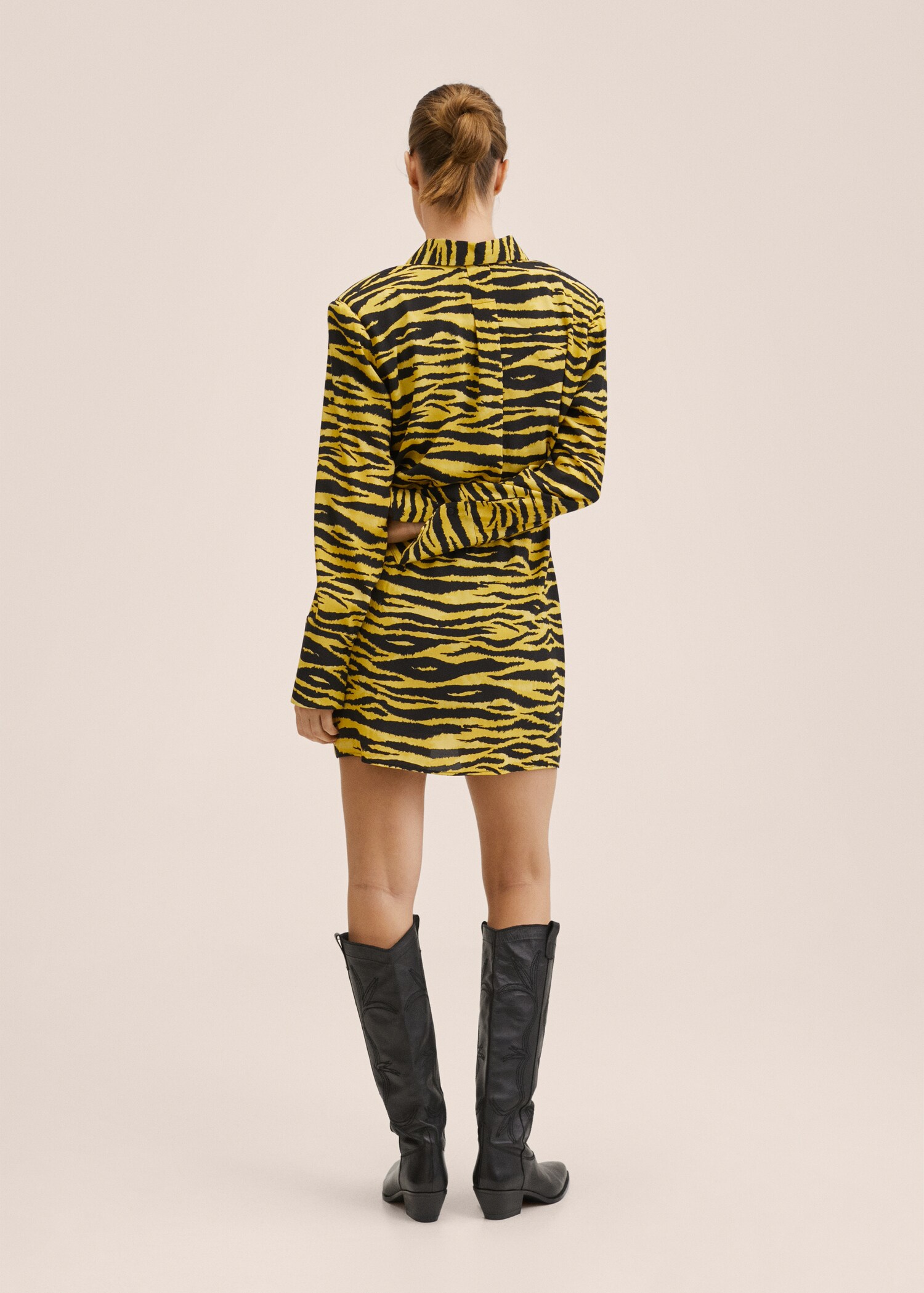 Animal print shirt dress - Reverse of the article