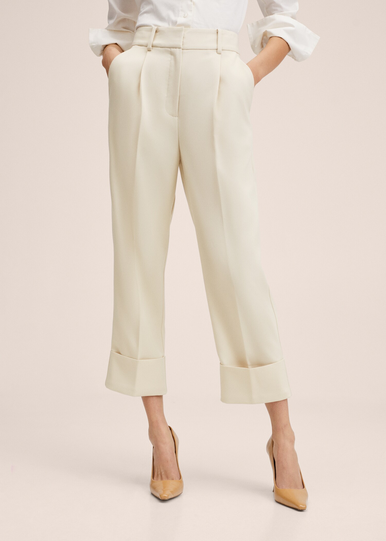 Pantalón recto pinzas - Plano medio