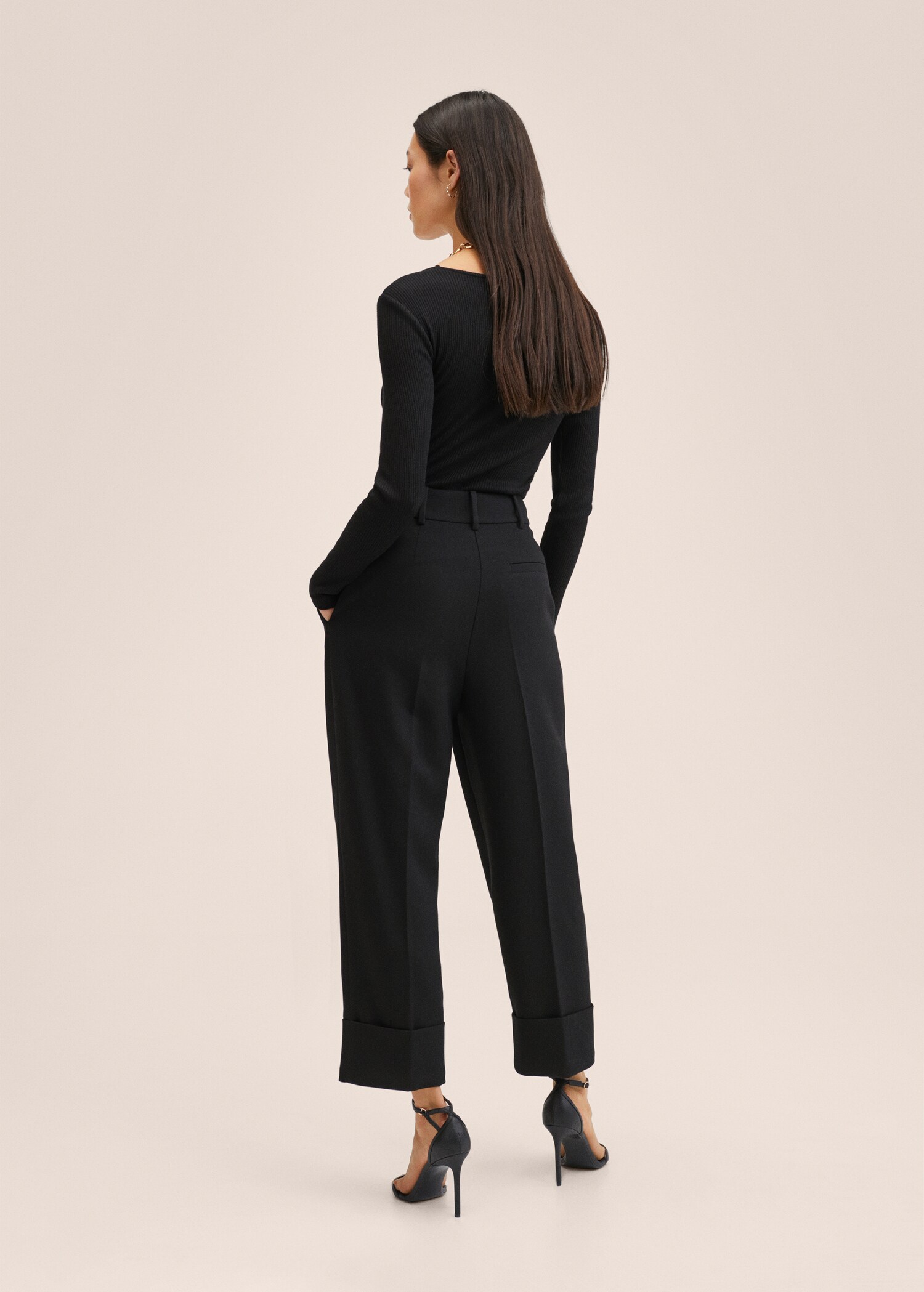 Pantalón recto pinzas - Reverso del artículo