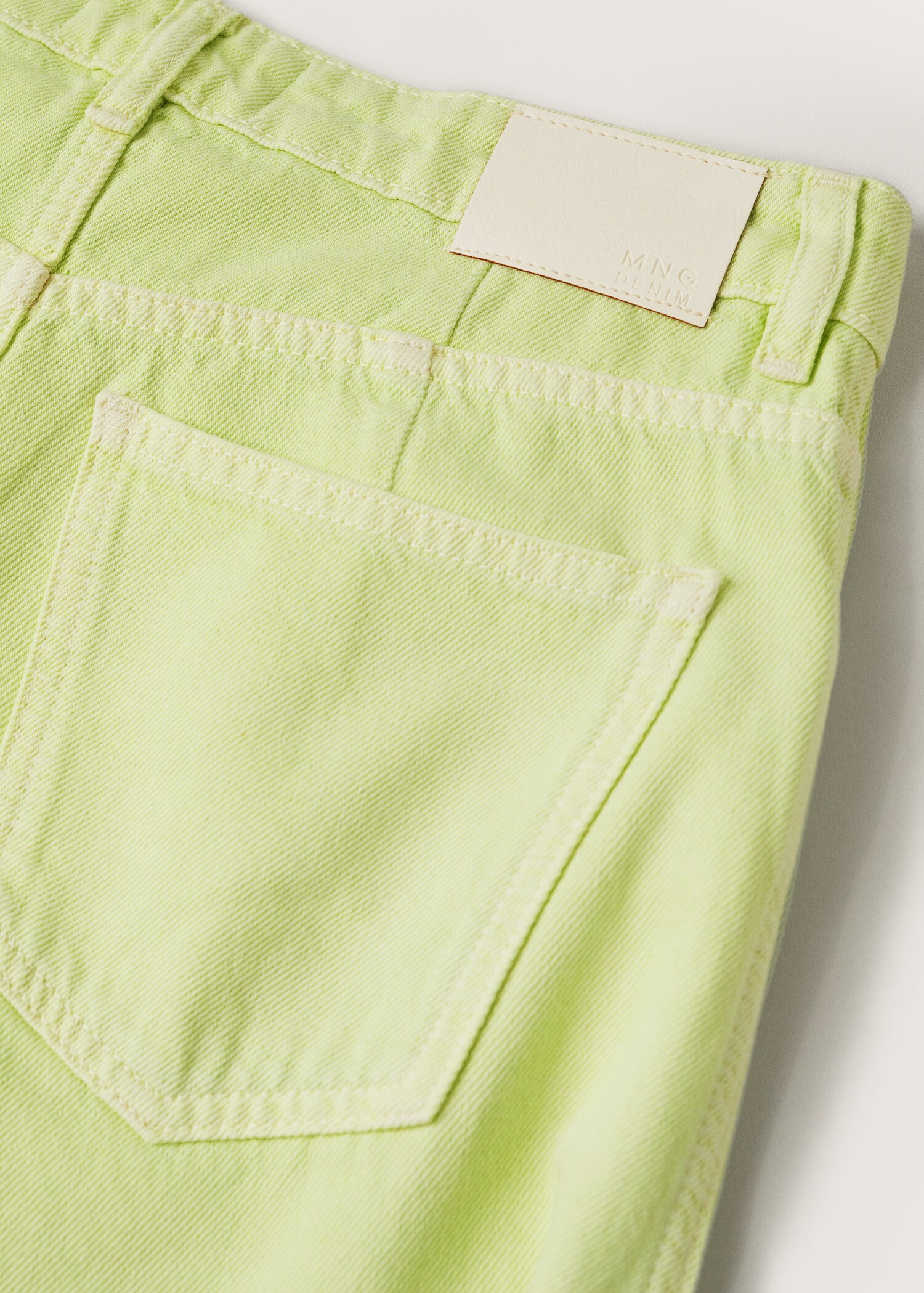 Mid-rise wideleg jeans  - Details of the article 8