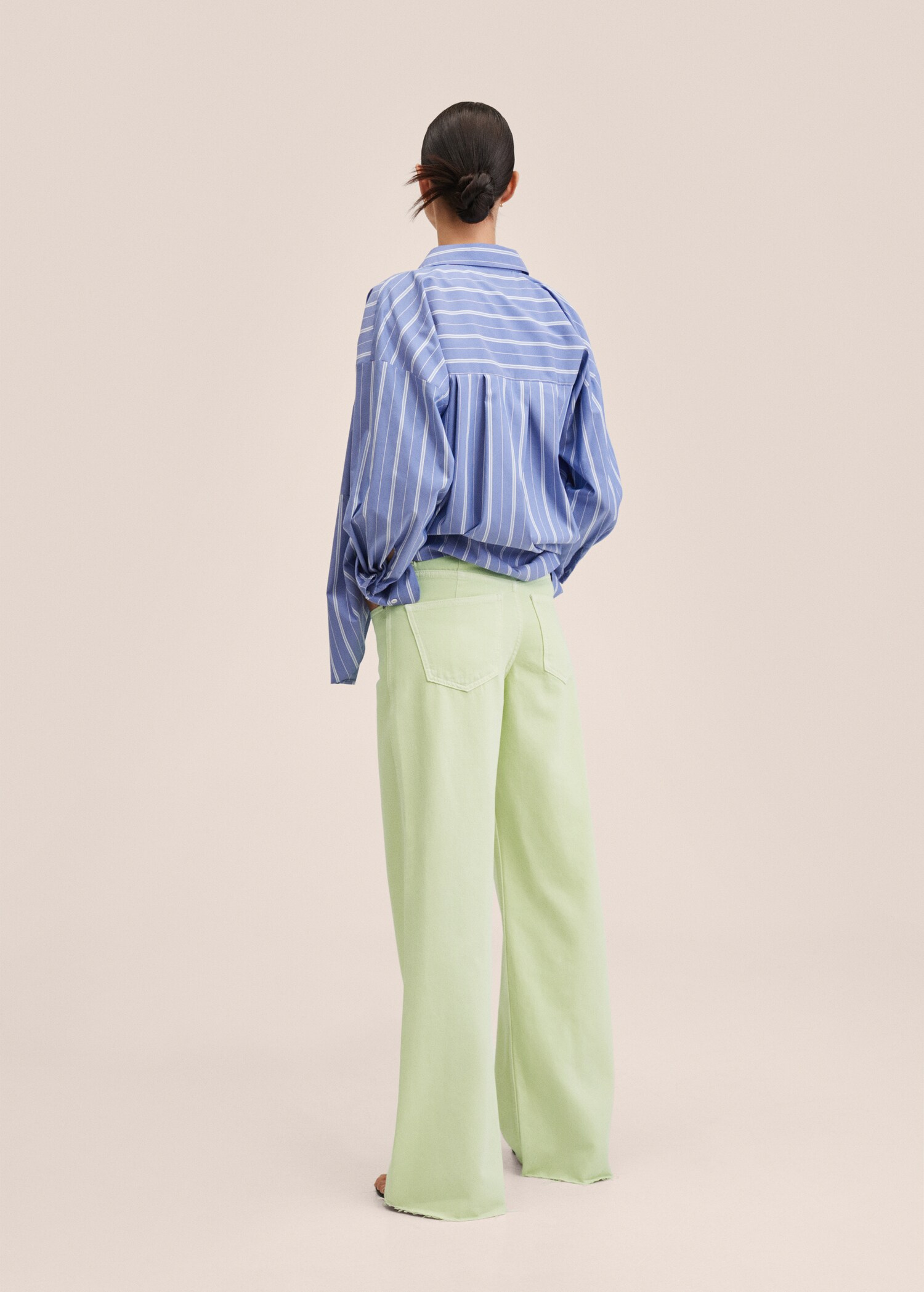 Mid-rise wideleg jeans  - Reverse of the article
