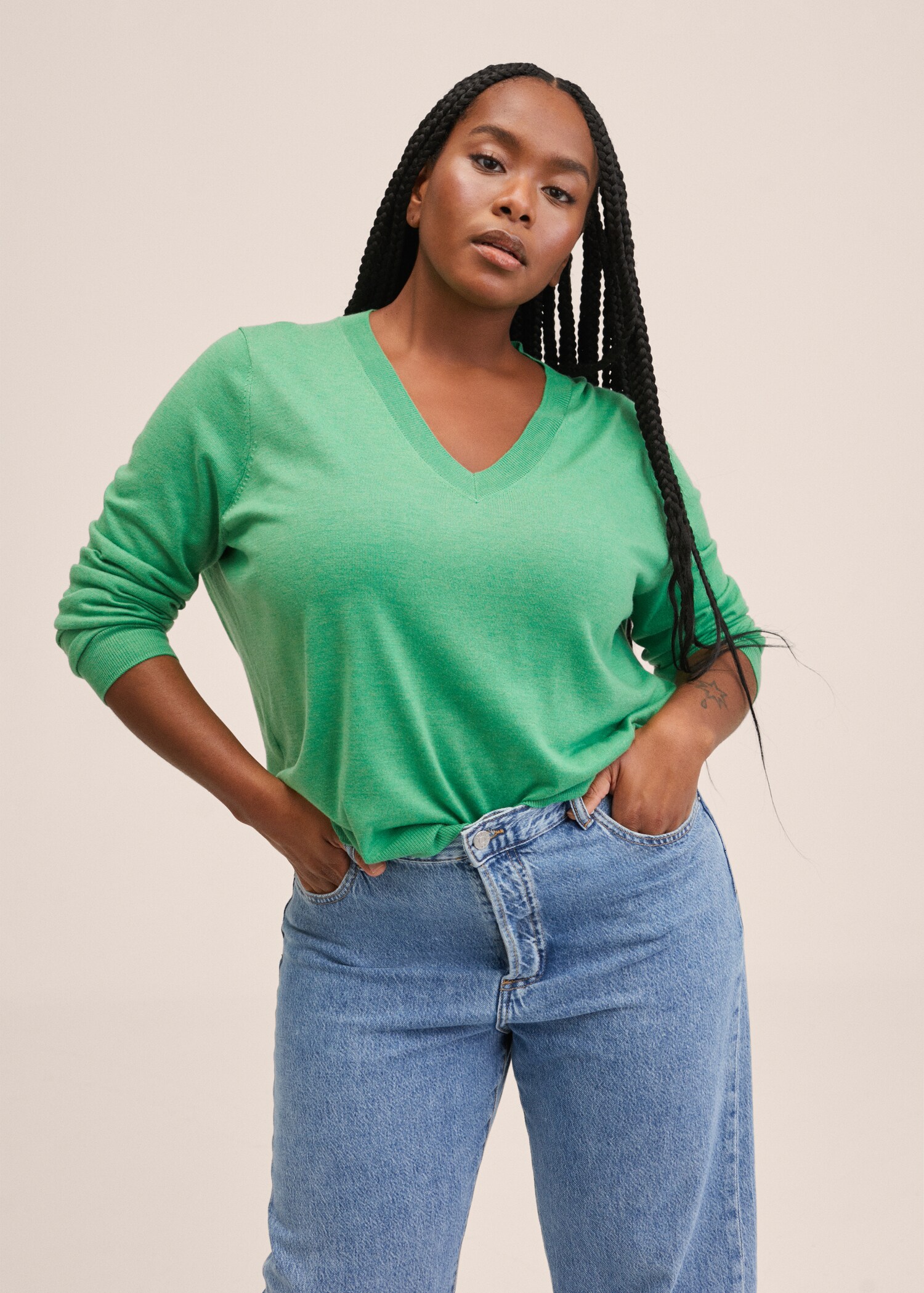 V-neck knit sweater - Details of the article 5