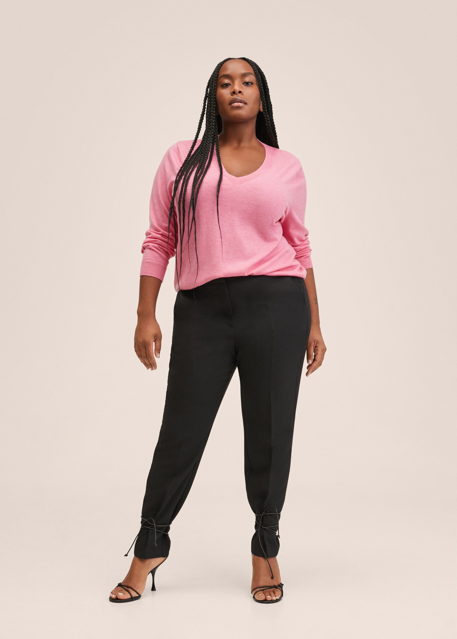 V-neck knit sweater - Details of the article 4
