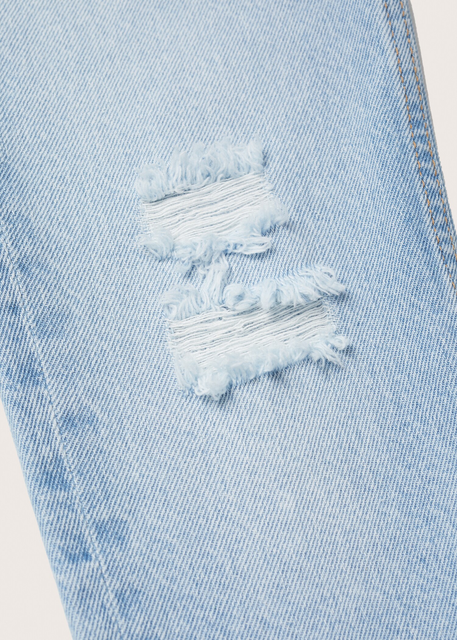 Mom fit decorative rips jeans - Details of the article 8