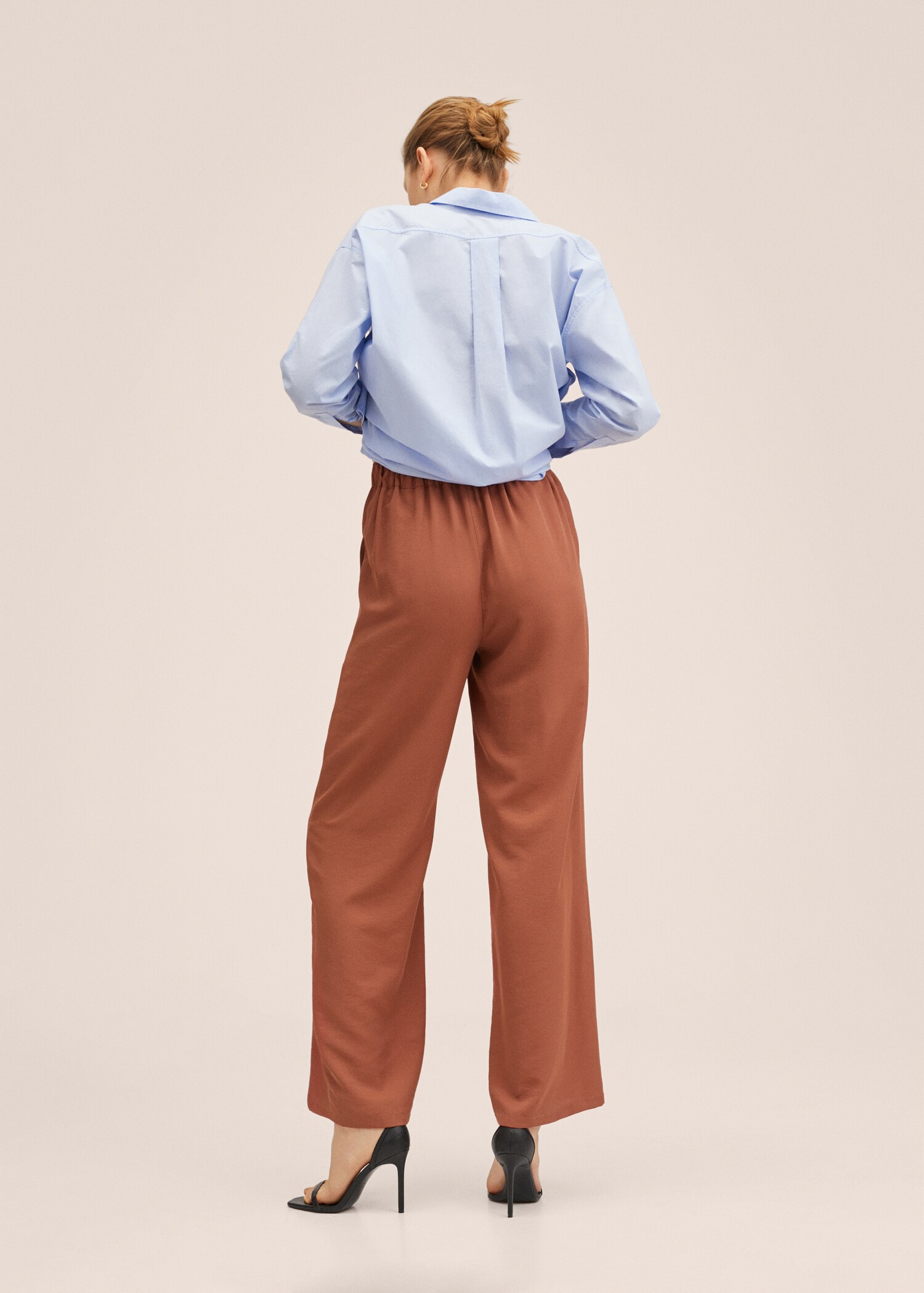 Textured flowy trousers - Reverse of the article