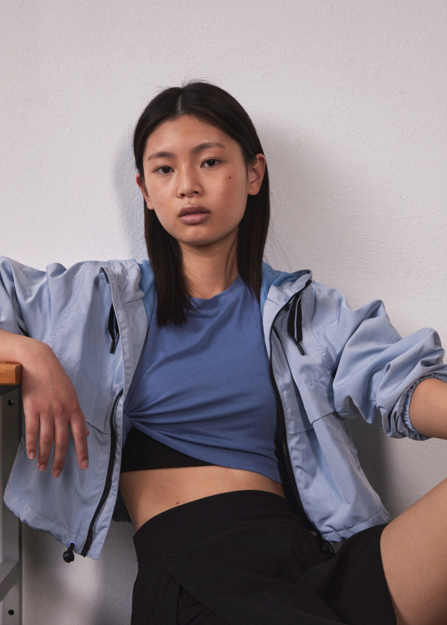 Cropped modal t-shirt - Details of the article 5