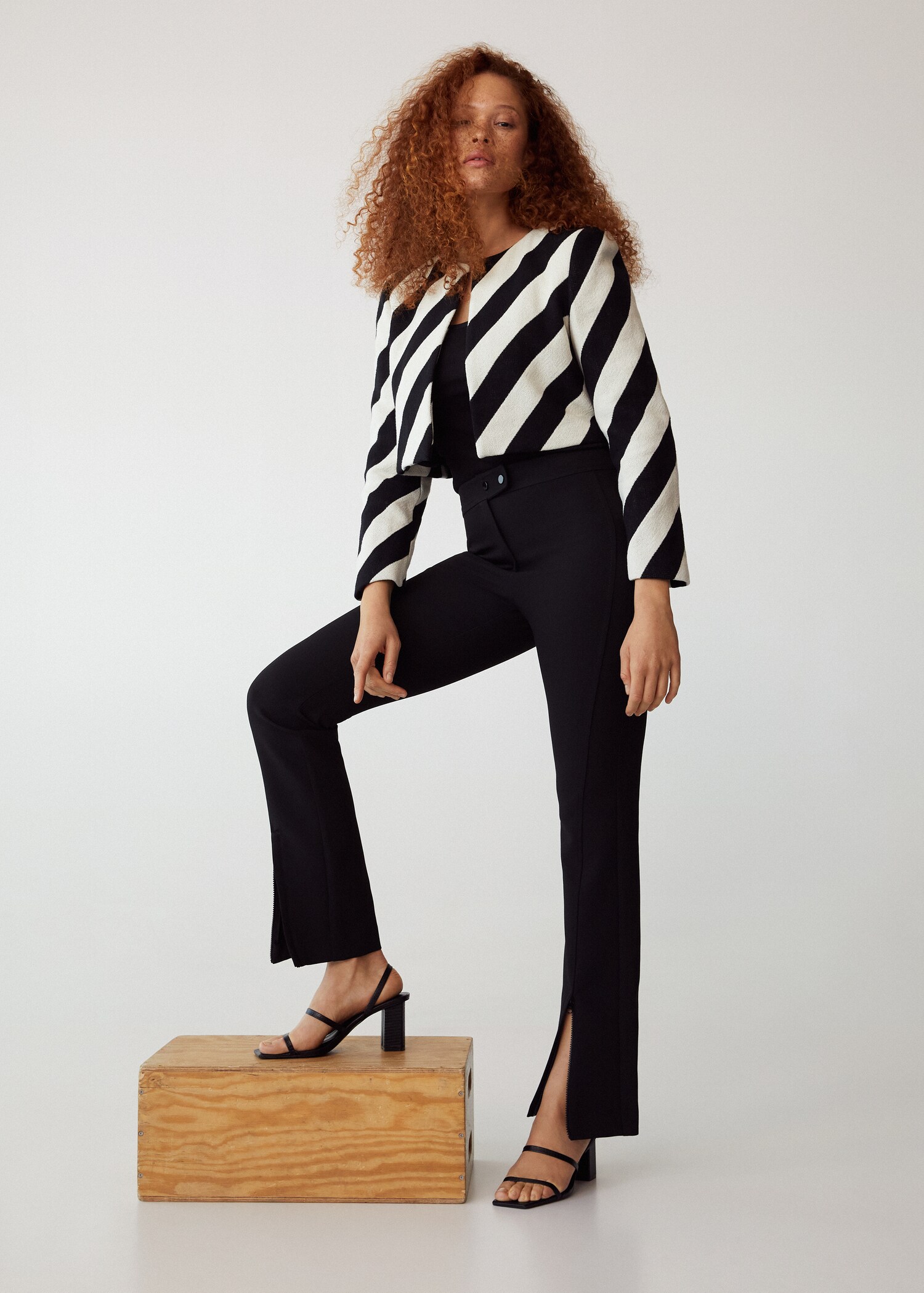 Strappy heeled sandals - Details of the article 8