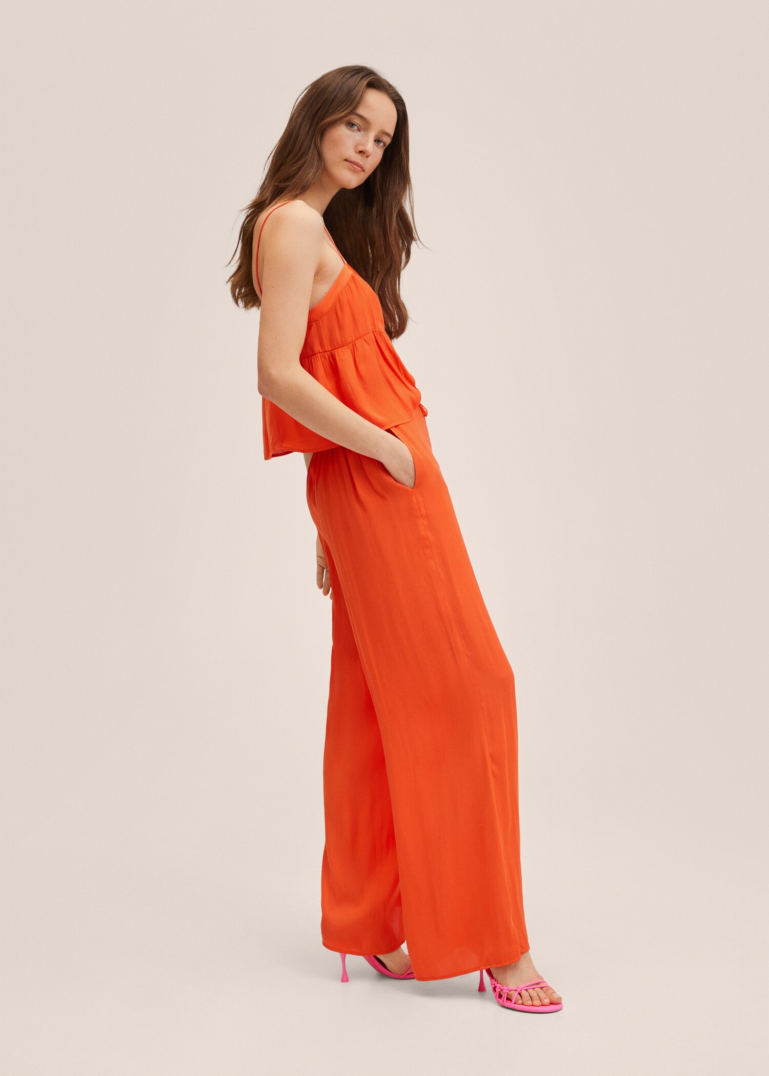 Wideleg trousers with elastic waist - Details of the article 2