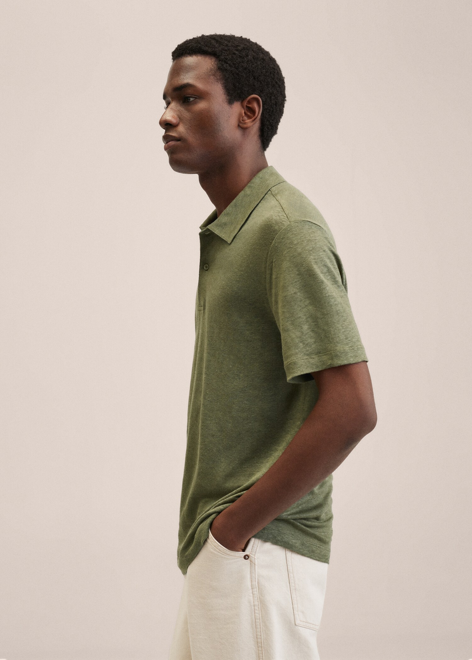 100% linen polo shirt - Details of the article 2