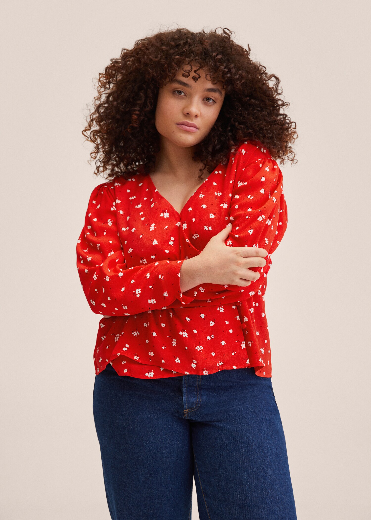 Buttoned wrap blouse - Details of the article 4