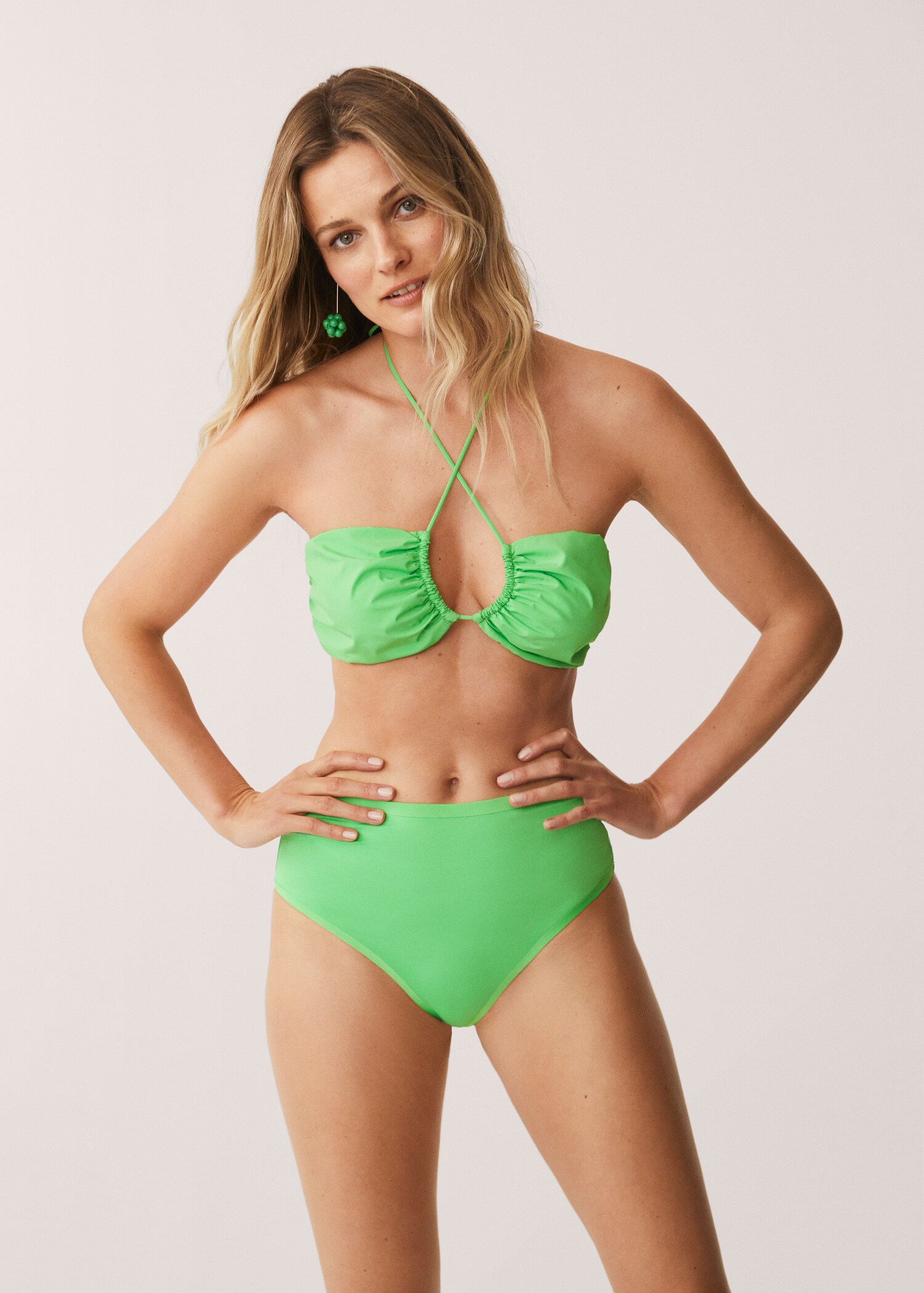 Braguita bikini tiro alto - Detalle del artículo 1